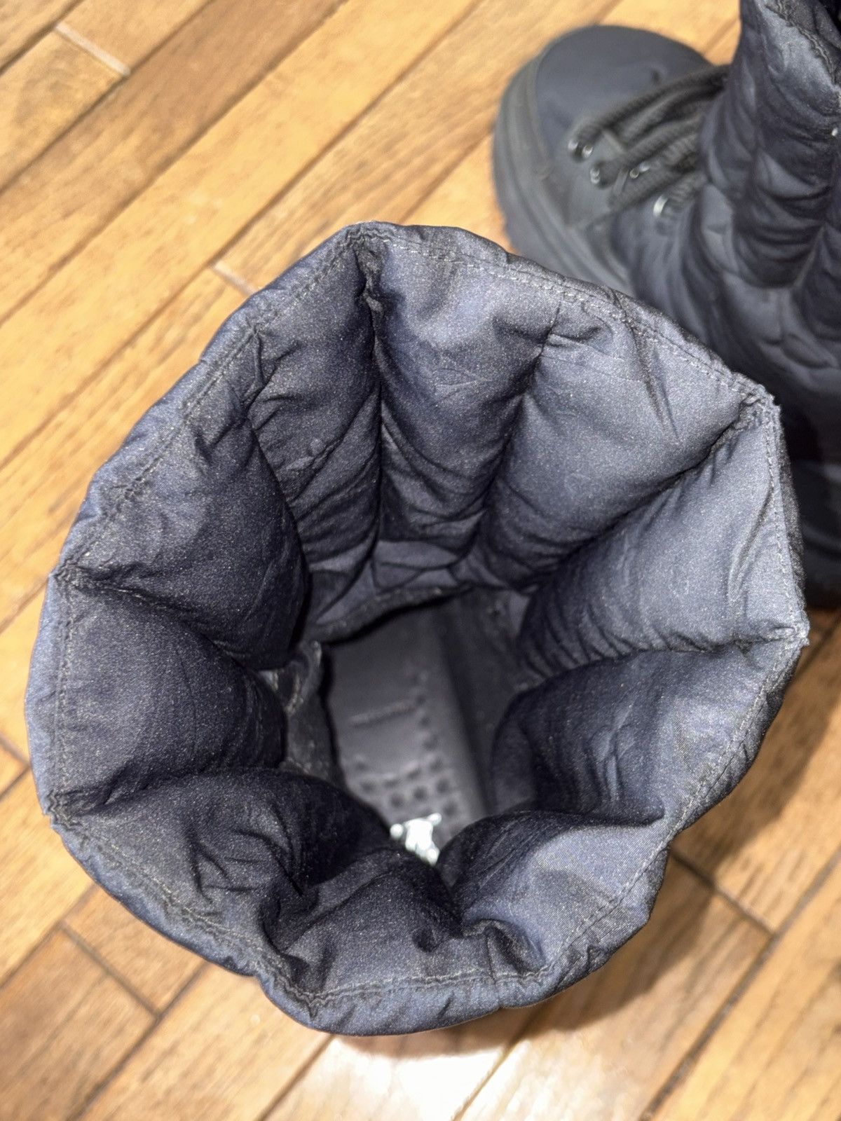 Louis Vuitton Louis Vuitton Puffer Boots Size US 7 / EU 40 - 19 Thumbnail