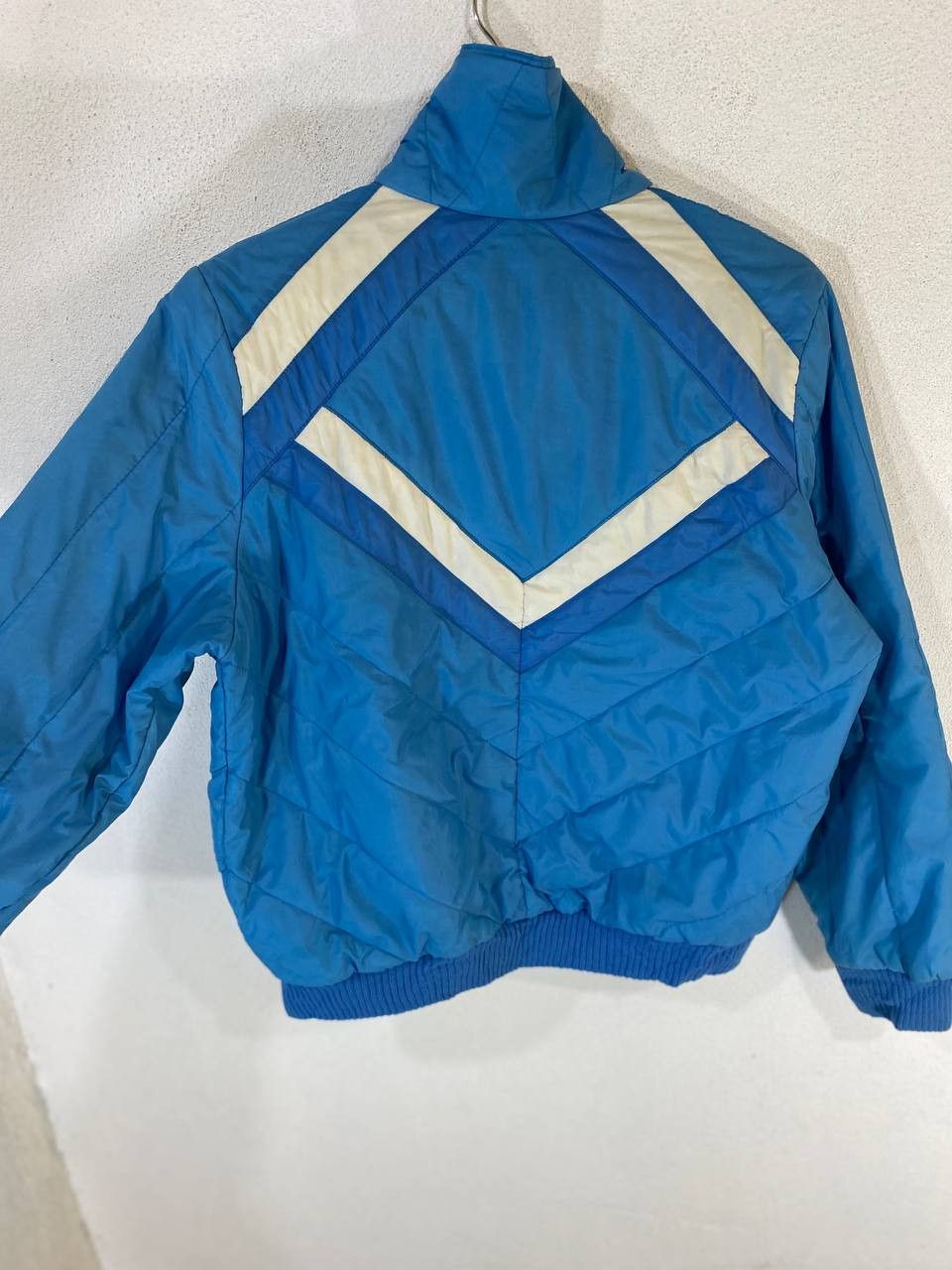 Vintage vintage skiwear retro puffer jacket nice design Size US M / EU 48-50 / 2 - 11 Thumbnail