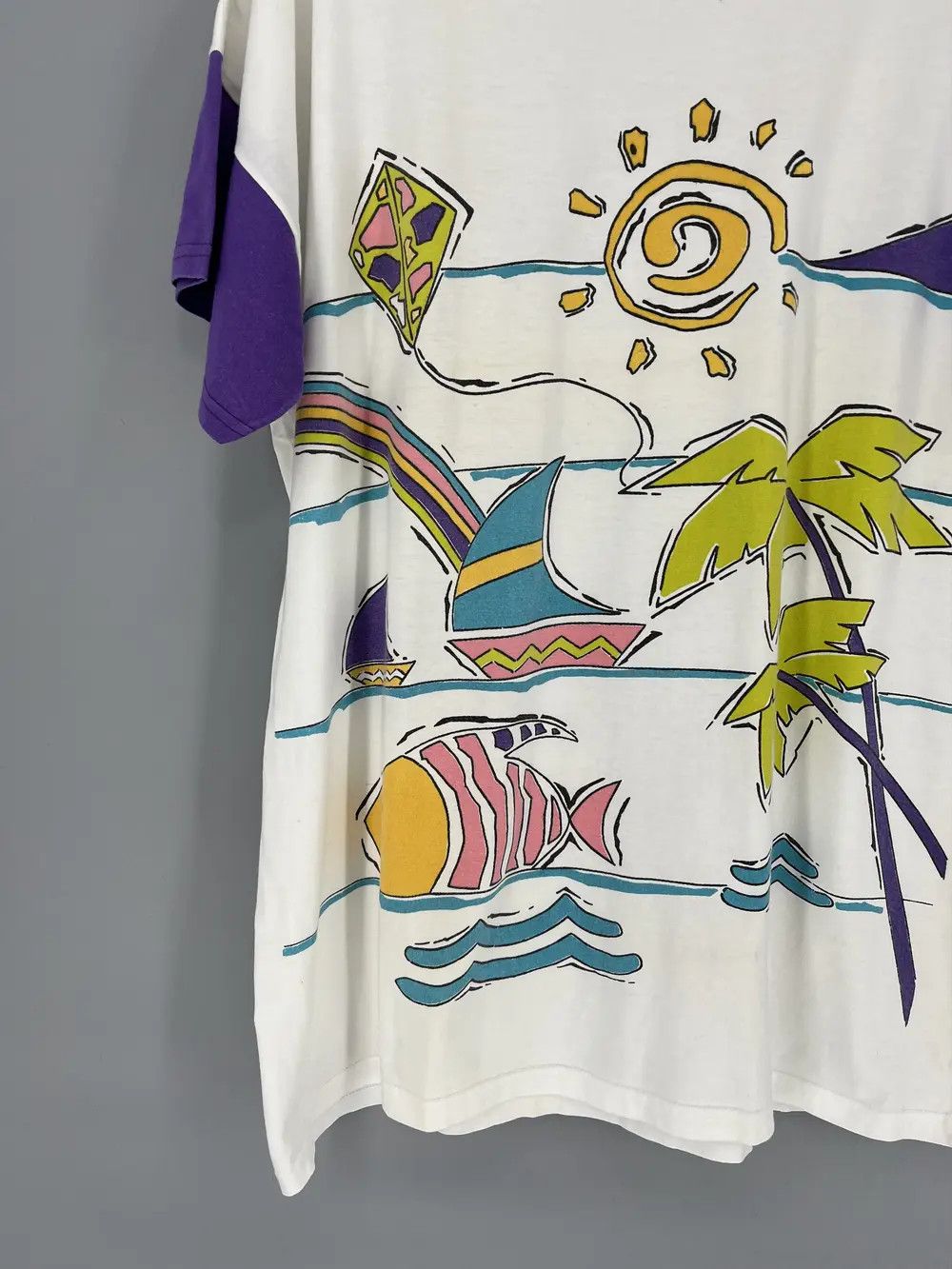 Vintage Vintage 90s Graphic Tee Summer Tshirt Y2k Style Size US L / EU 52-54 / 3 - 6 Thumbnail