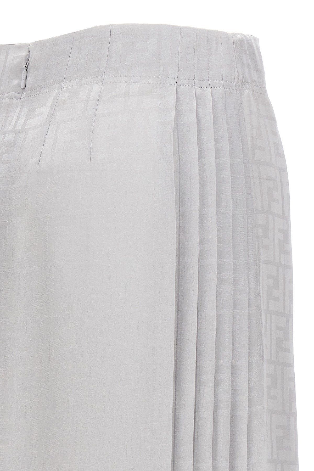Fendi o1B3y1r0326 Midi Skirt in Gray Size 30" / US 8 / IT 44 - 3 Thumbnail