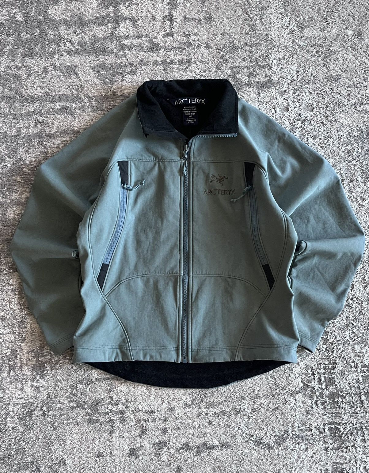 Arc'teryx Arcteryx Gamma MX Vintage Softshell 8 Women Jacket Size S / US 4 / IT 40 - 1 Thumbnail