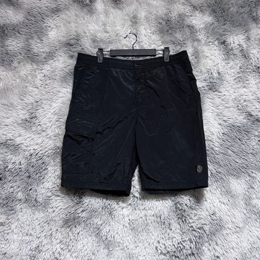 Stone Island Stone Island Black Shorts Designer Size US 34 / EU 50 - 1 Thumbnail