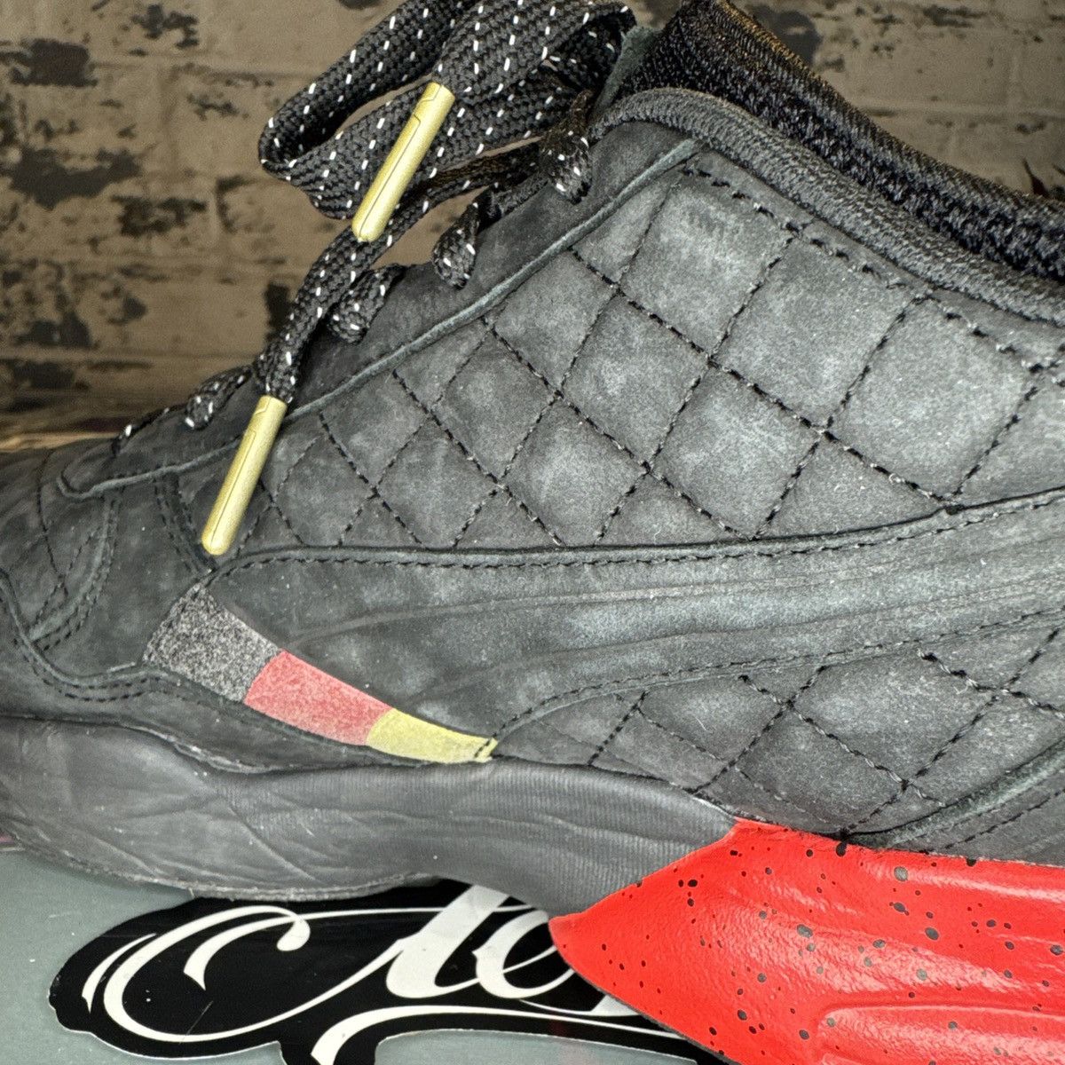 Highsnobiety × Kith × Puma PUMA R698 Ronnie Fieg Highsnobiety A Tale of Two Cities 9.5 Size US 9.5 / EU 42-43 - 7 Thumbnail