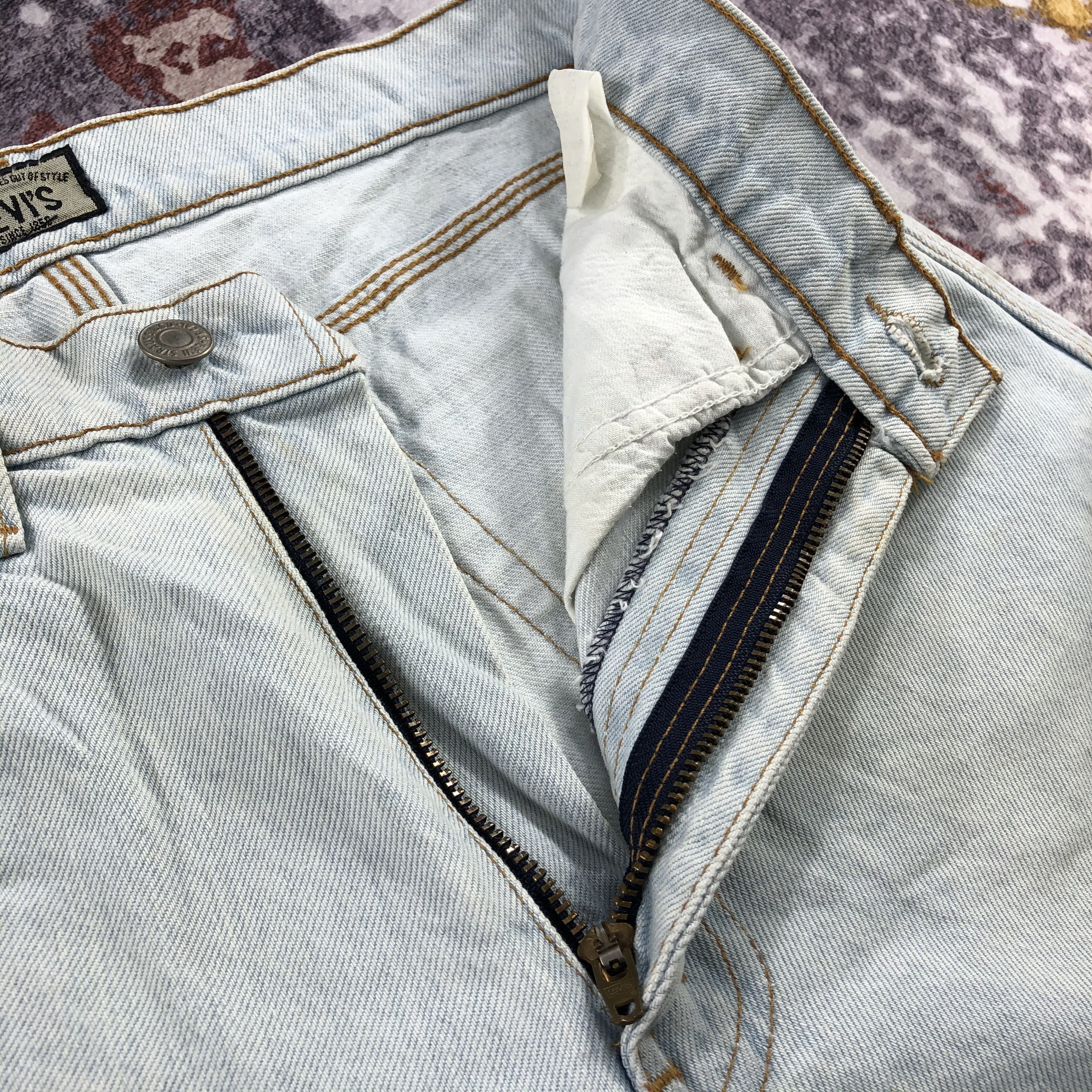 Levi's × Vintage 90s Vintage Light Wash Levis 636 Jeans-JM2164 Size US 28 / EU 44 - 12 Thumbnail