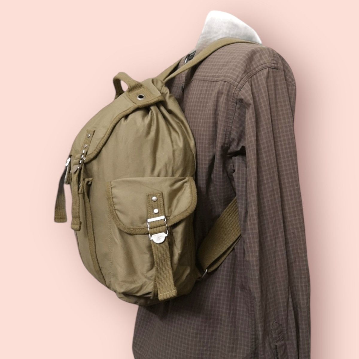 Jun Takahashi × Uniqlo ARCHIVAL UNIQLO ARMY STYLE BACKPACK /RUCKSACK Size ONE SIZE - 7 Thumbnail