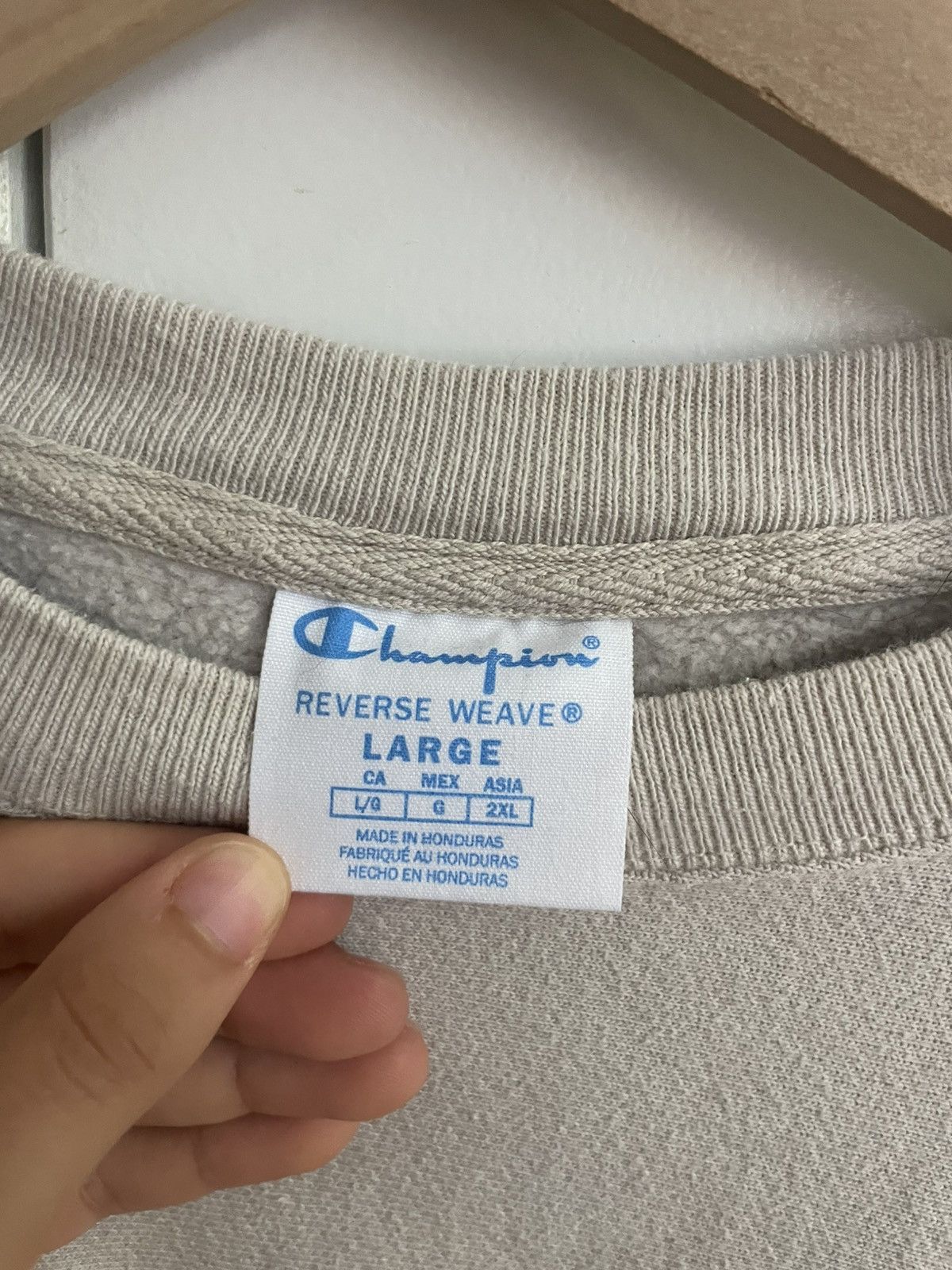 Champion Cream Reverse Weave Champion Crewneck Size US L / EU 52-54 / 3 - 3 Thumbnail