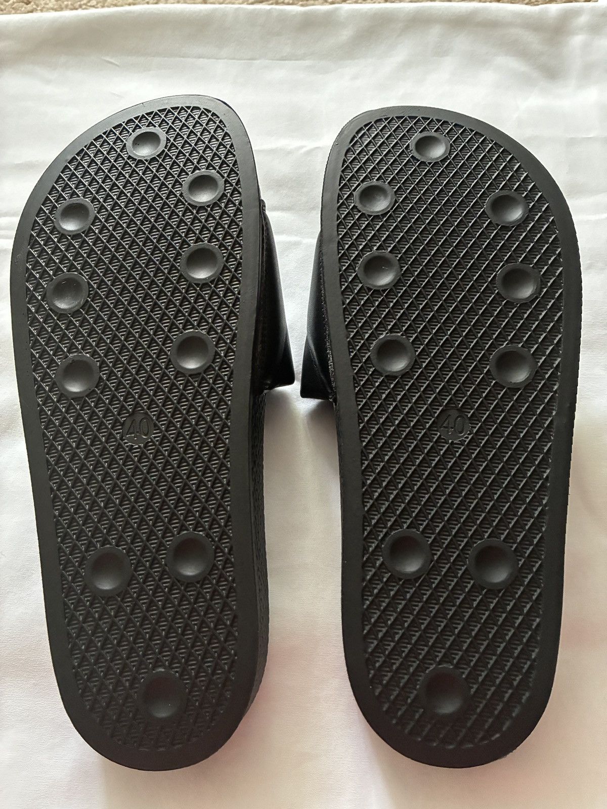 Alexander McQueen MCQ slides Size US 10 / IT 40 - 3 Thumbnail