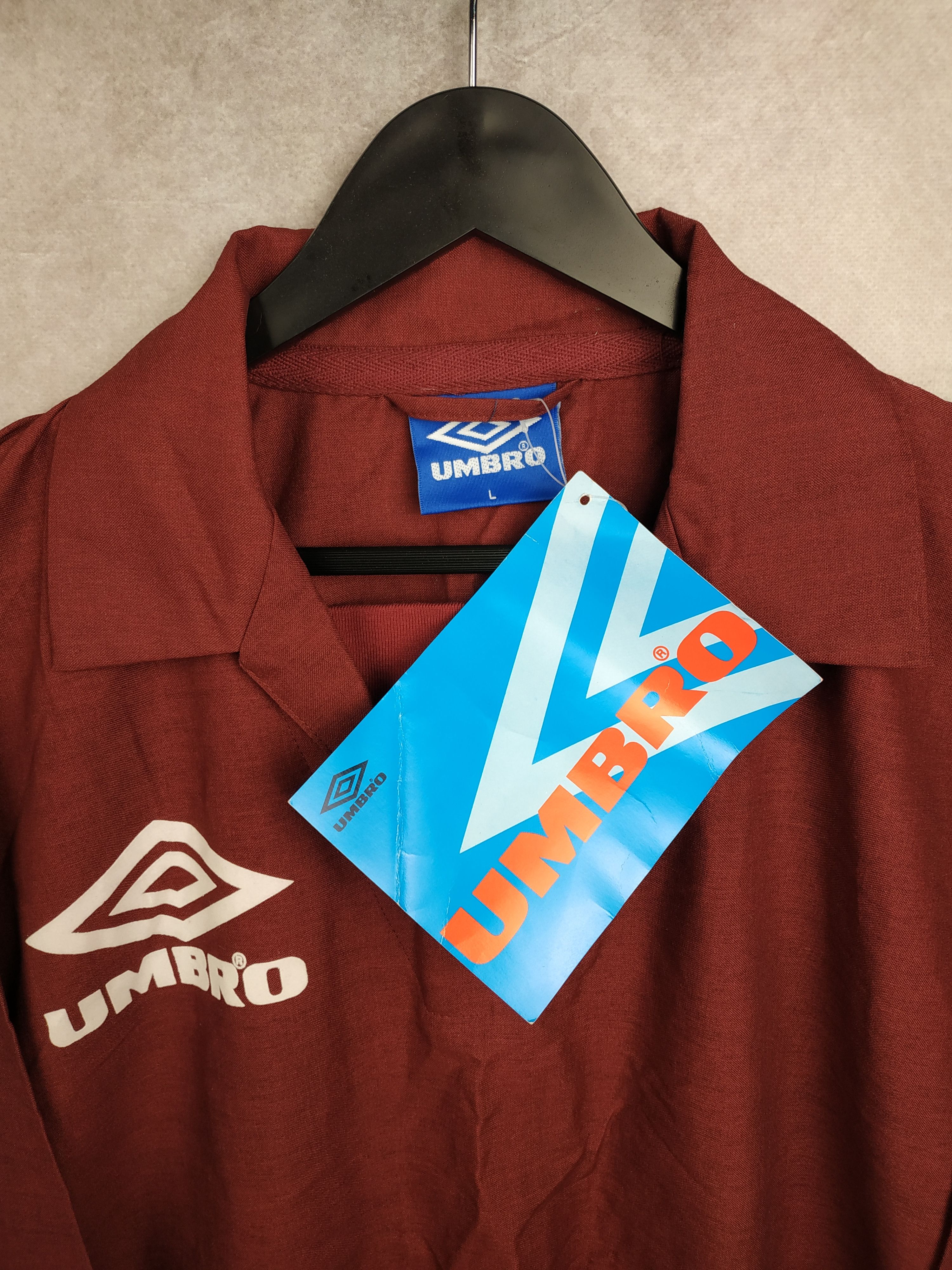 Umbro Vintage 90s UMBRO Oasis Football Pro Training Sweatshirt Size US L / EU 52-54 / 3 - 2 Thumbnail
