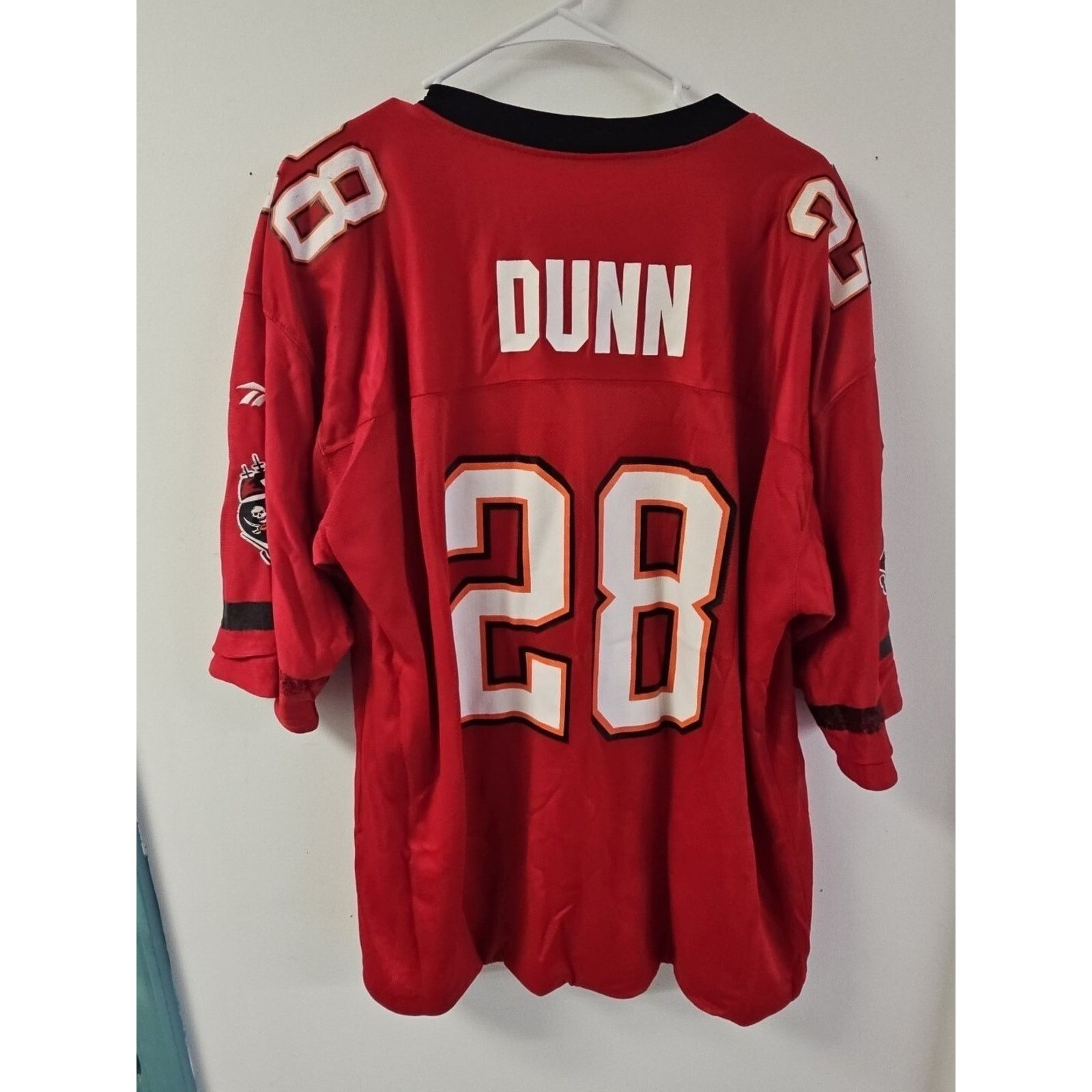 Reebok Warrick Dunn Tampa Bay Buccaneers Reversible Jersey Size 52 Size US XXL / EU 58 / 5 - 7 Thumbnail