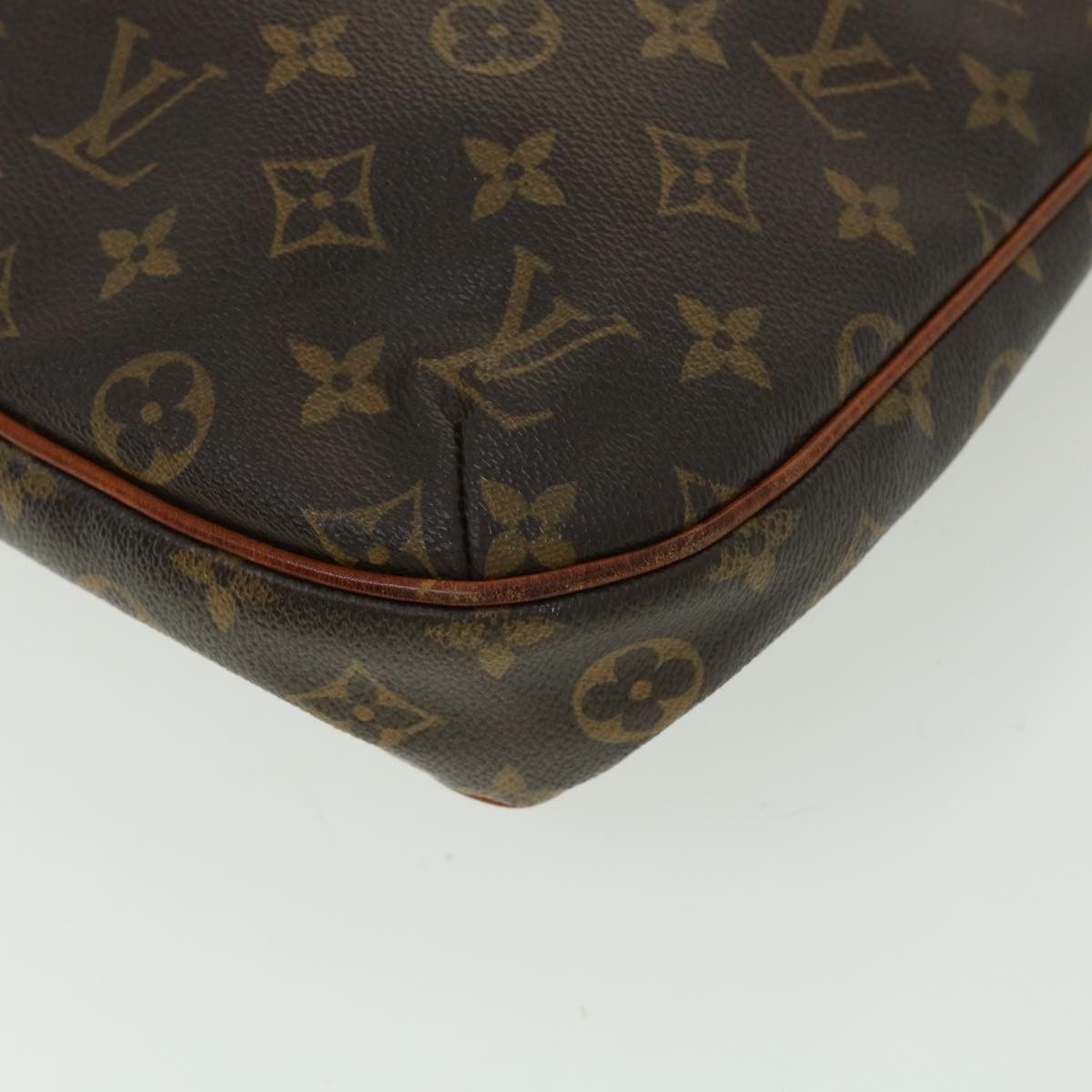 Louis Vuitton LOUIS VUITTON Monogram Odeon MM Shoulder Bag M56389 Size ONE SIZE - 15 Thumbnail