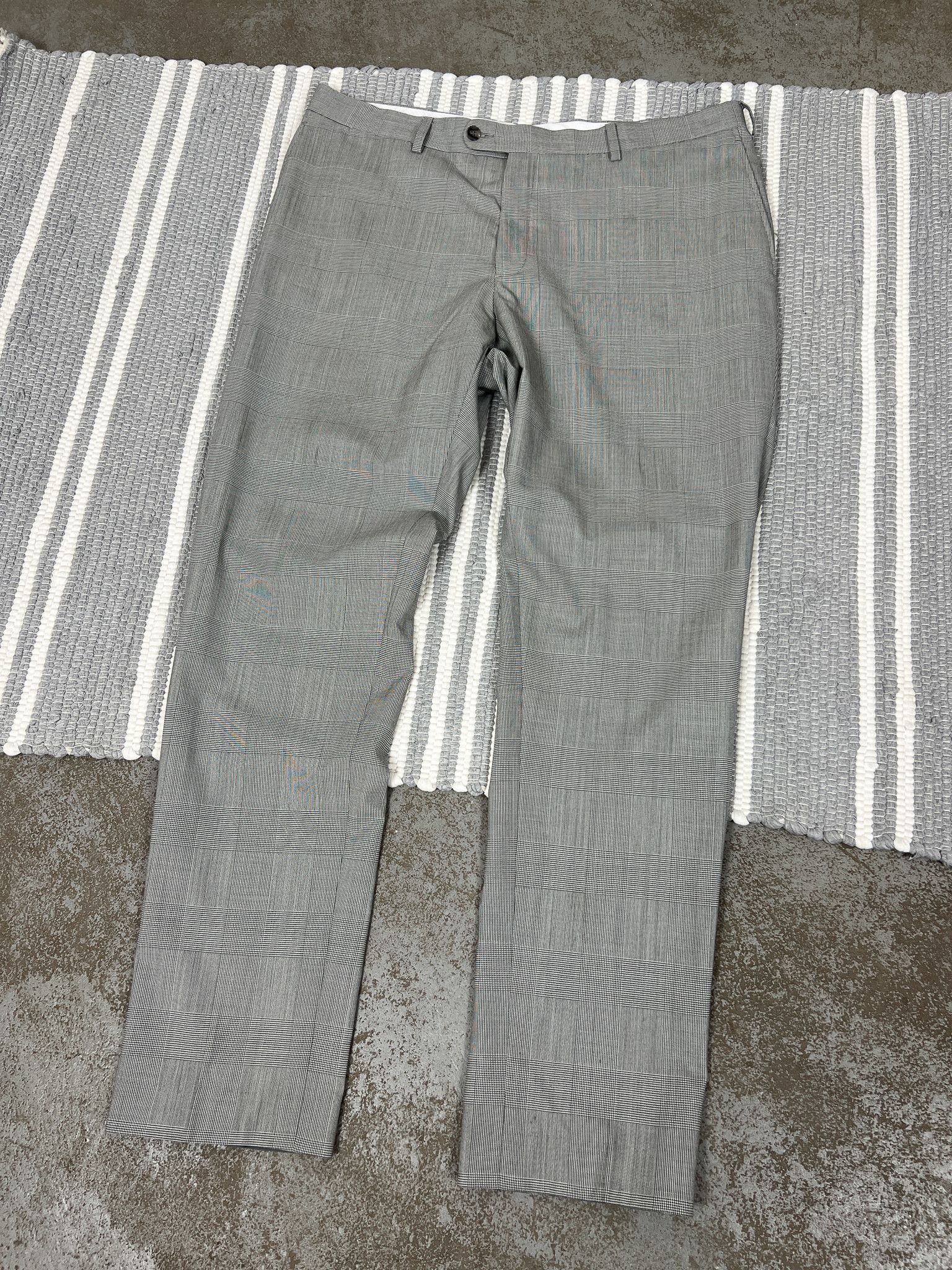 1691 Grey-Blue Check Cropped Pants