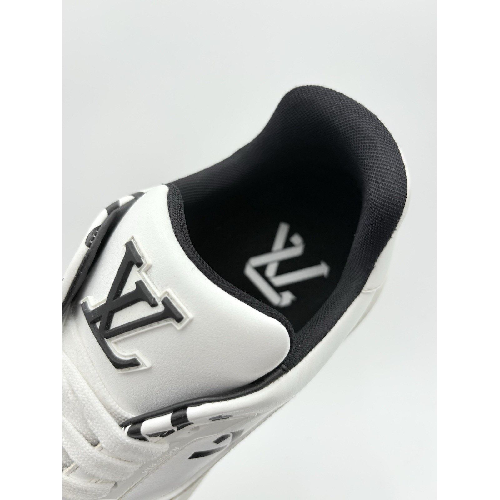 Louis Vuitton Louis Vuitton Trainer ' White Black Recycled ' | CLEAN! Size US 11.5 / EU 44-45 - 12 Thumbnail