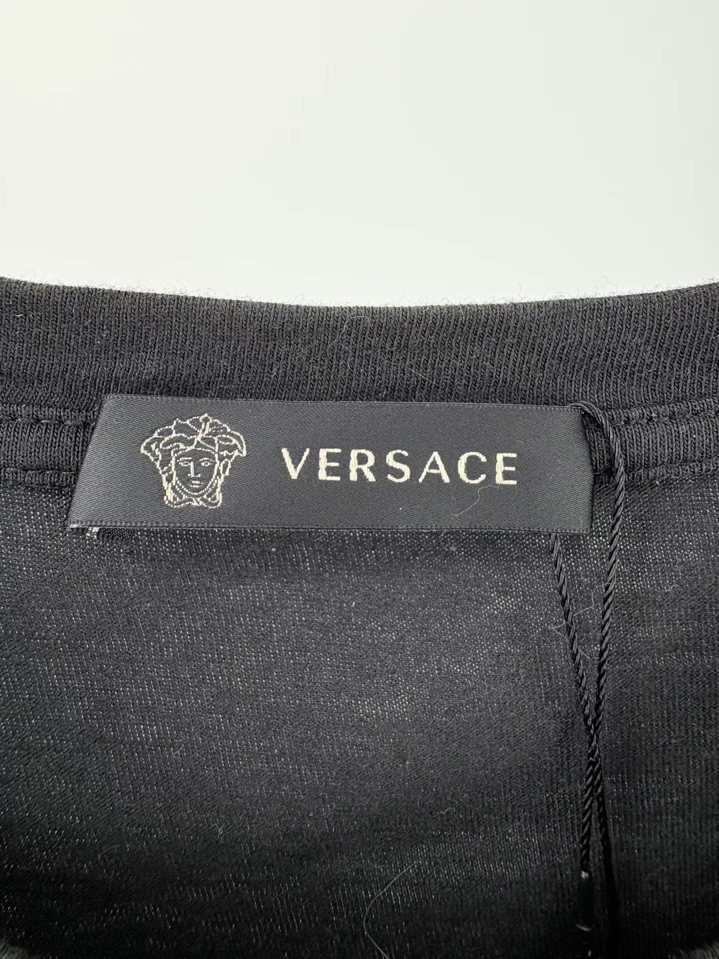 Versace VERSACE Black & White Print Short Sleeve K1 Size US M / EU 48-50 / 2 - 3 Thumbnail