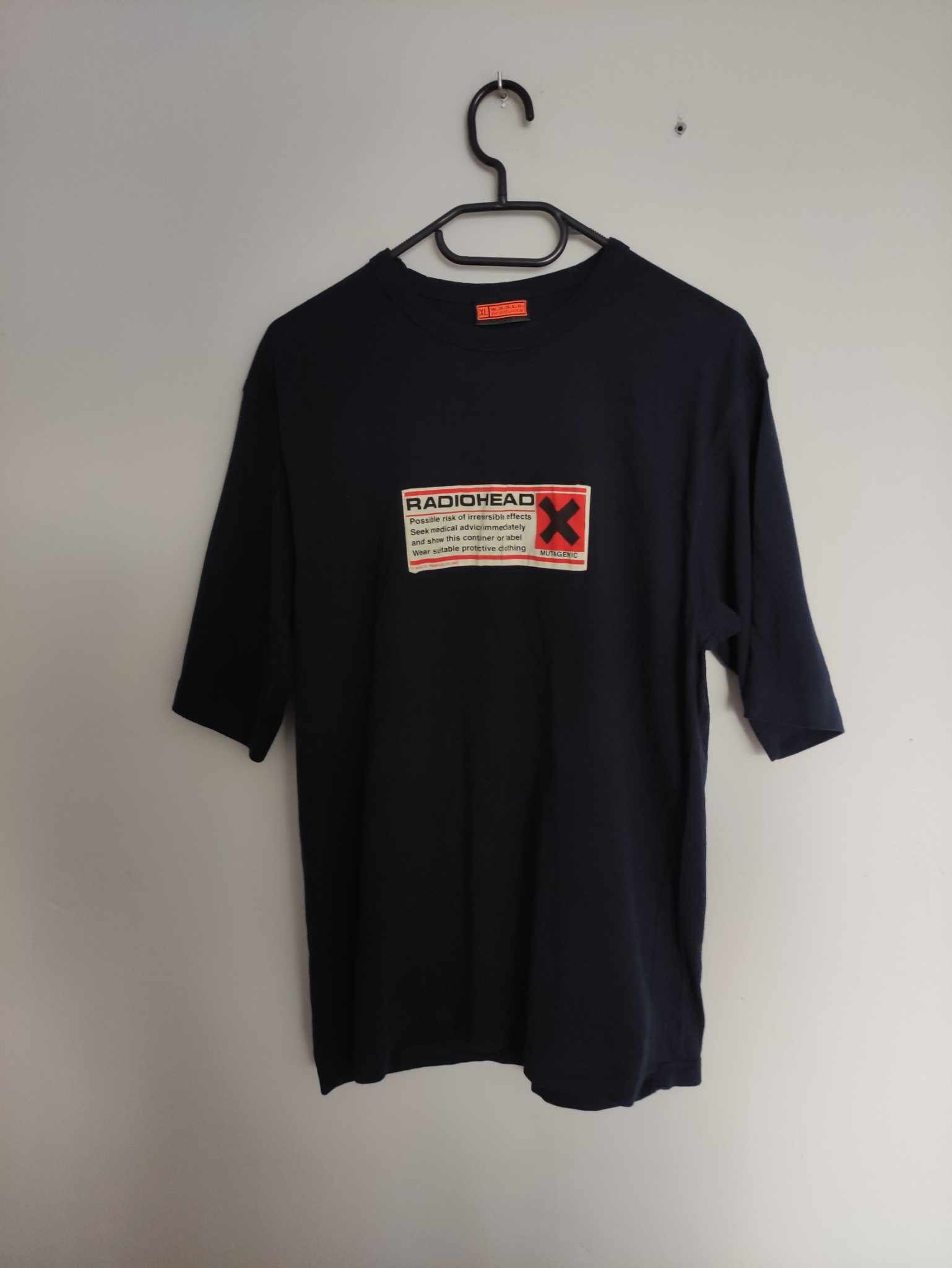 image of Vintage 1997 Radiohead W.a.s.t.e. Products Tshirt in Navy, Men's (Size XL)