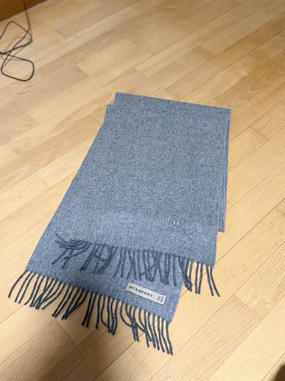 Burberry Burberry Cashmere Scarf Size 38 - 3 Thumbnail