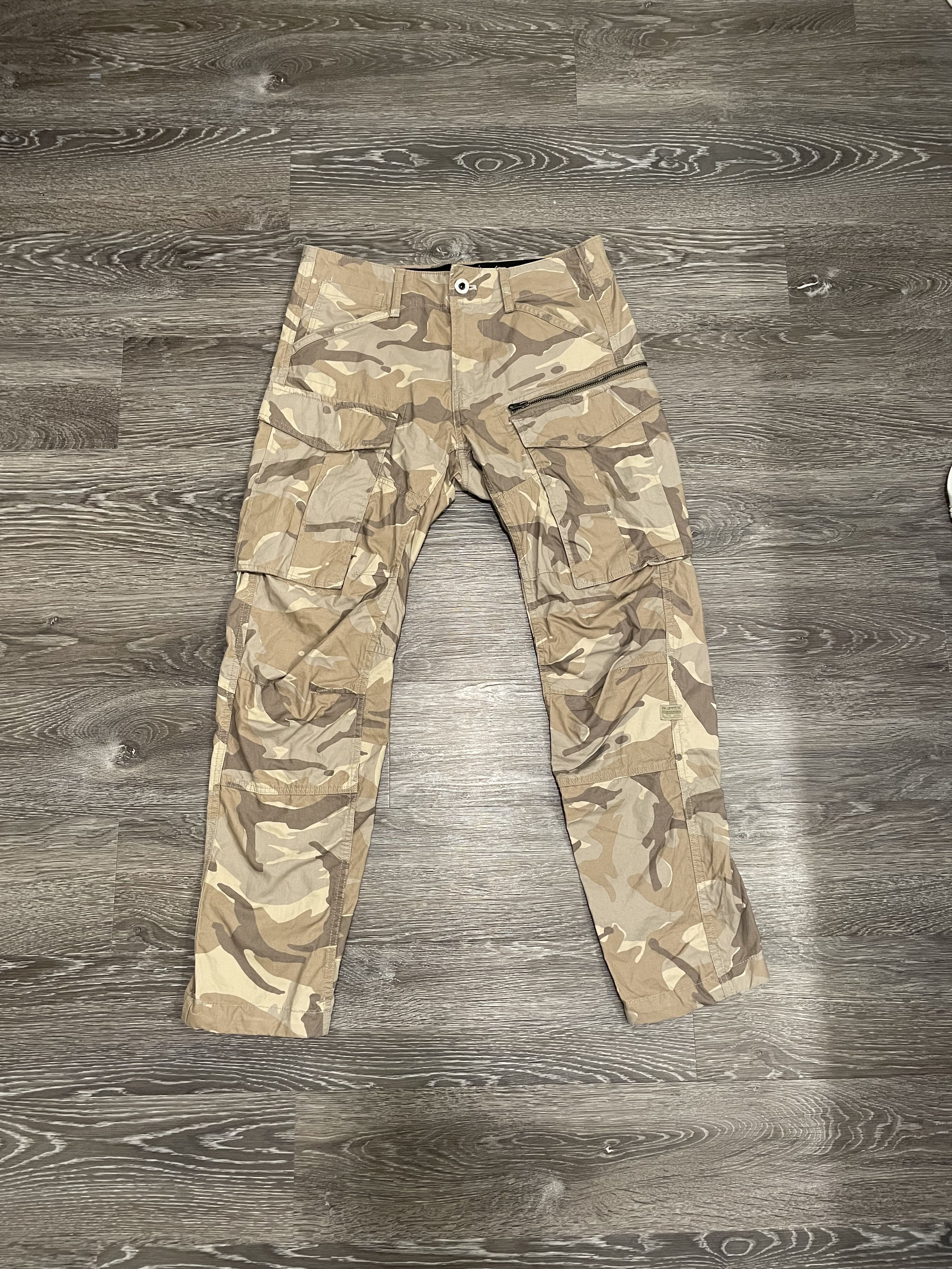 G-Star Rovic Zip 3D Regular Tapered Camo Cargos Size US 30 / EU 46 - 1 Thumbnail