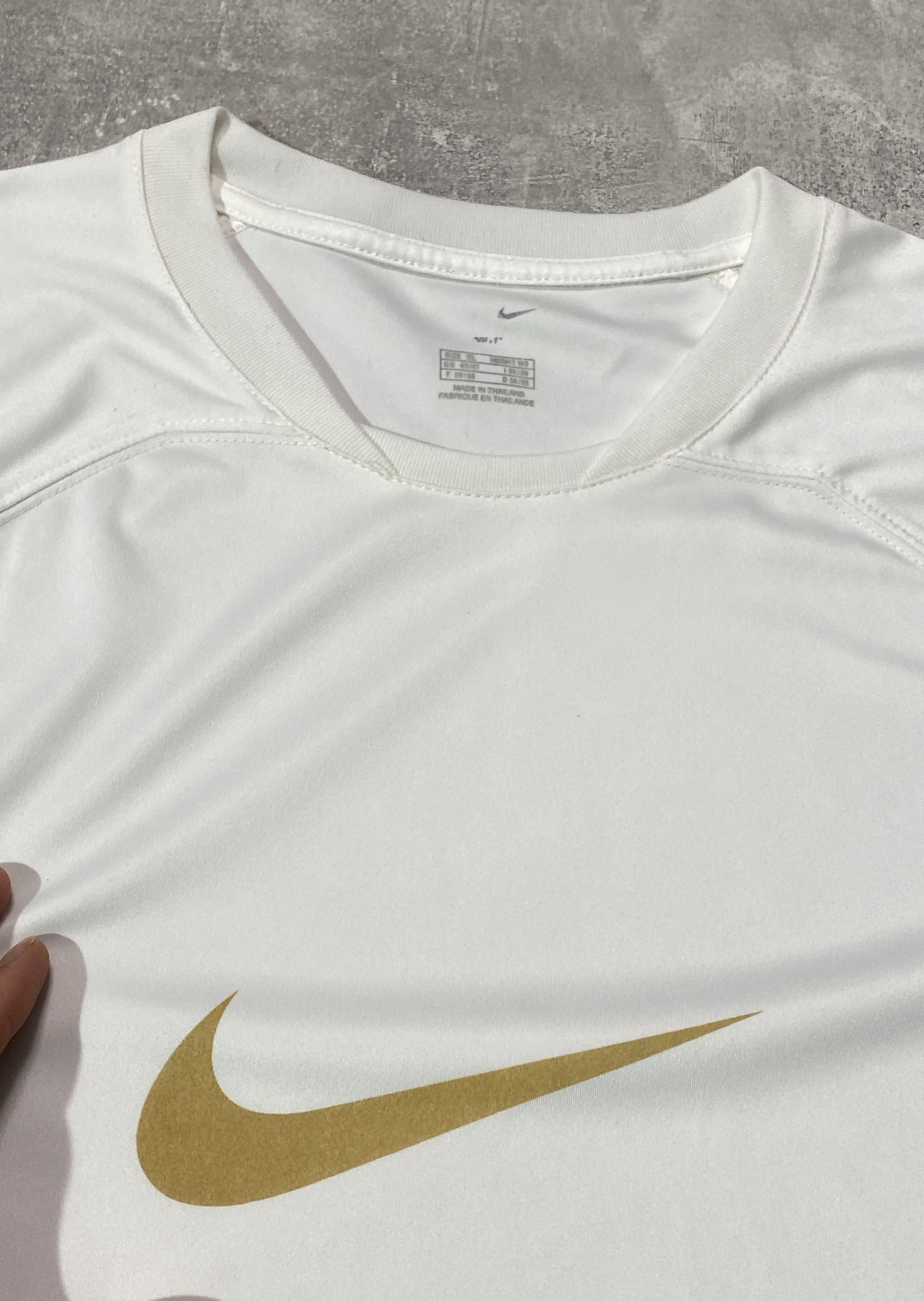Nike Vintage Y2K Nike Center Swoosh Soccer Soccer Jersey Size US XL / EU 56 / 4 - 5 Thumbnail