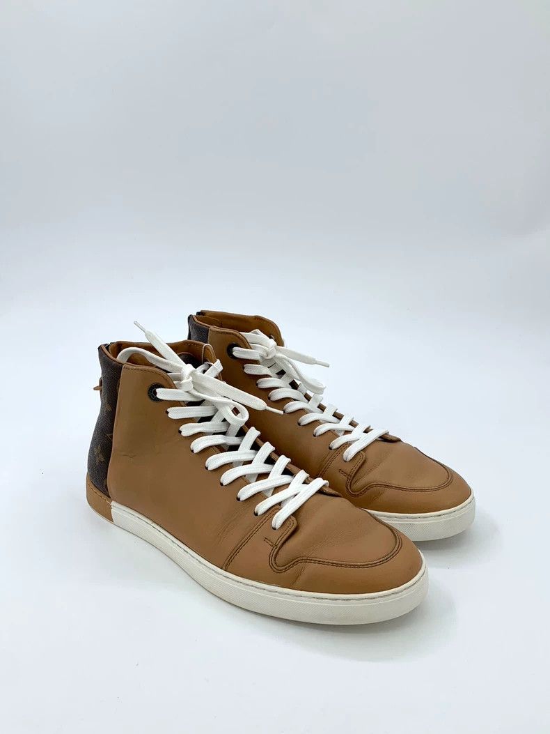 Louis Vuitton Louis Vuitton Brown old flower zipper lace-up high-top boa Size US 6.5 / EU 39-40 - 2 Thumbnail
