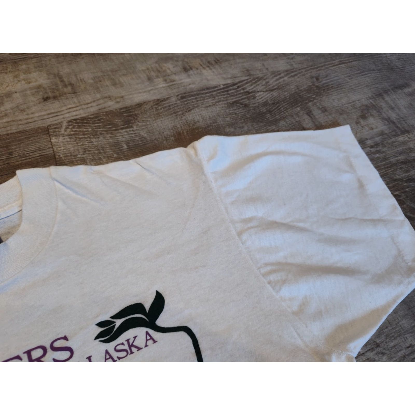 Vintage VINTAGE Screen Stars 1990s Unisex Cotton T-Shirt Wildflowers of Alaska White Large Short Sleeve Made in USA Size US L / EU 52-54 / 3 - 5 Thumbnail