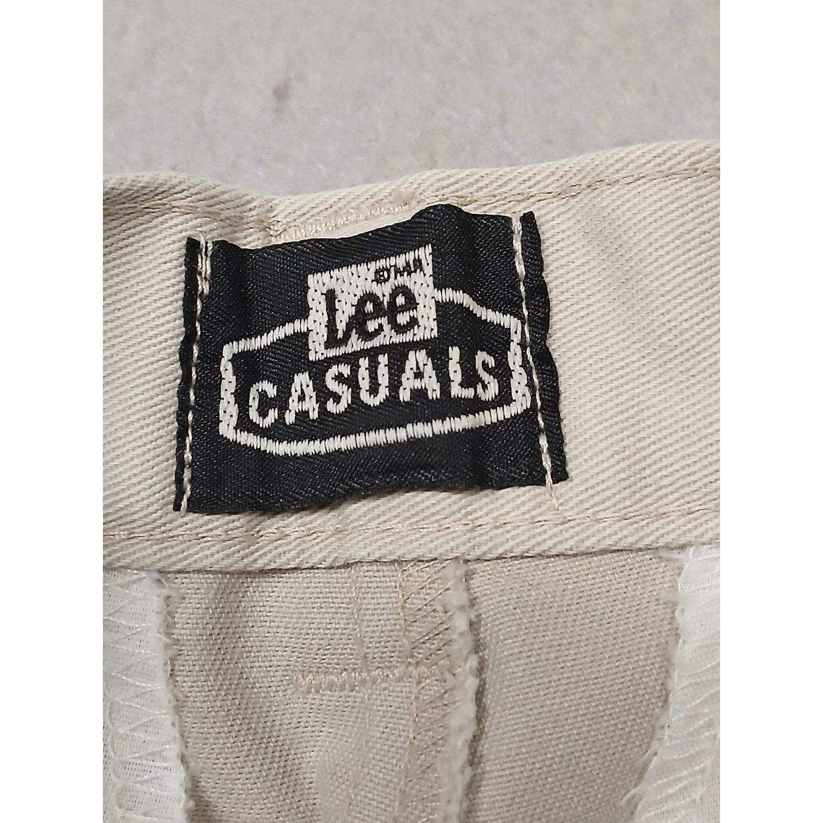 Lee Lee Casuals (8L) Vintage Tapered Leg Beige High Waist Pants Size 30" / US 8 / IT 44 - 8 Thumbnail