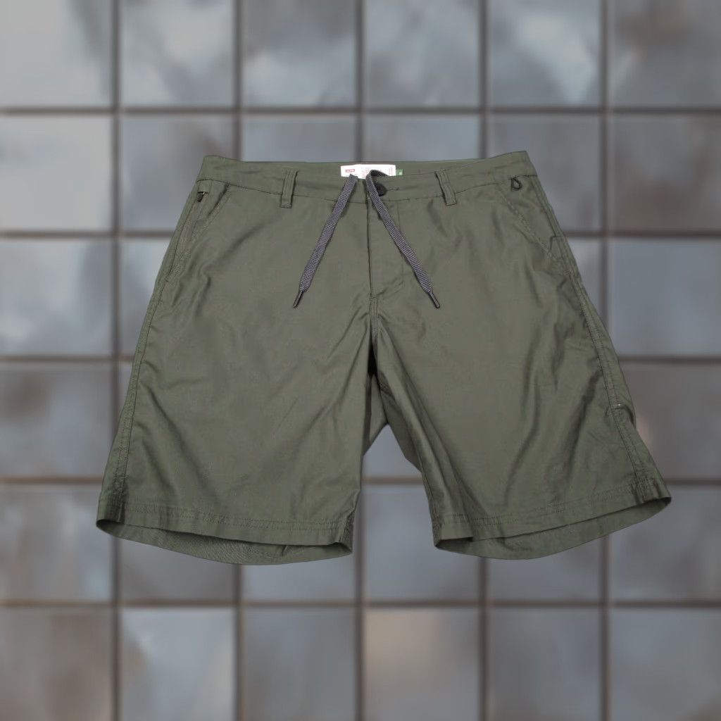 Globe Globe Mens Shorts 32 Green 8" Any Wear 5-Pocket Drawstring Organic Cotton Blend Chino Casual Travel Workwear Pocketed Logo Size US 32 / EU 48 - 1 Thumbnail