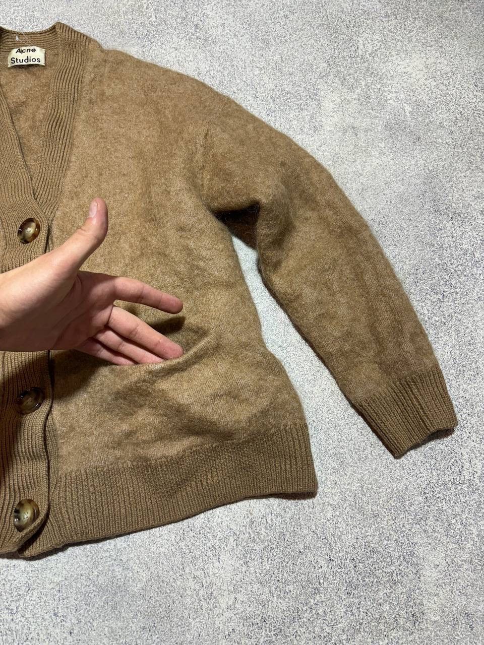 Acne Studios Acne Studios Womens XS Cardigan Sweater Wool Size XS / US 0-2 / IT 36-38 - 3 Thumbnail