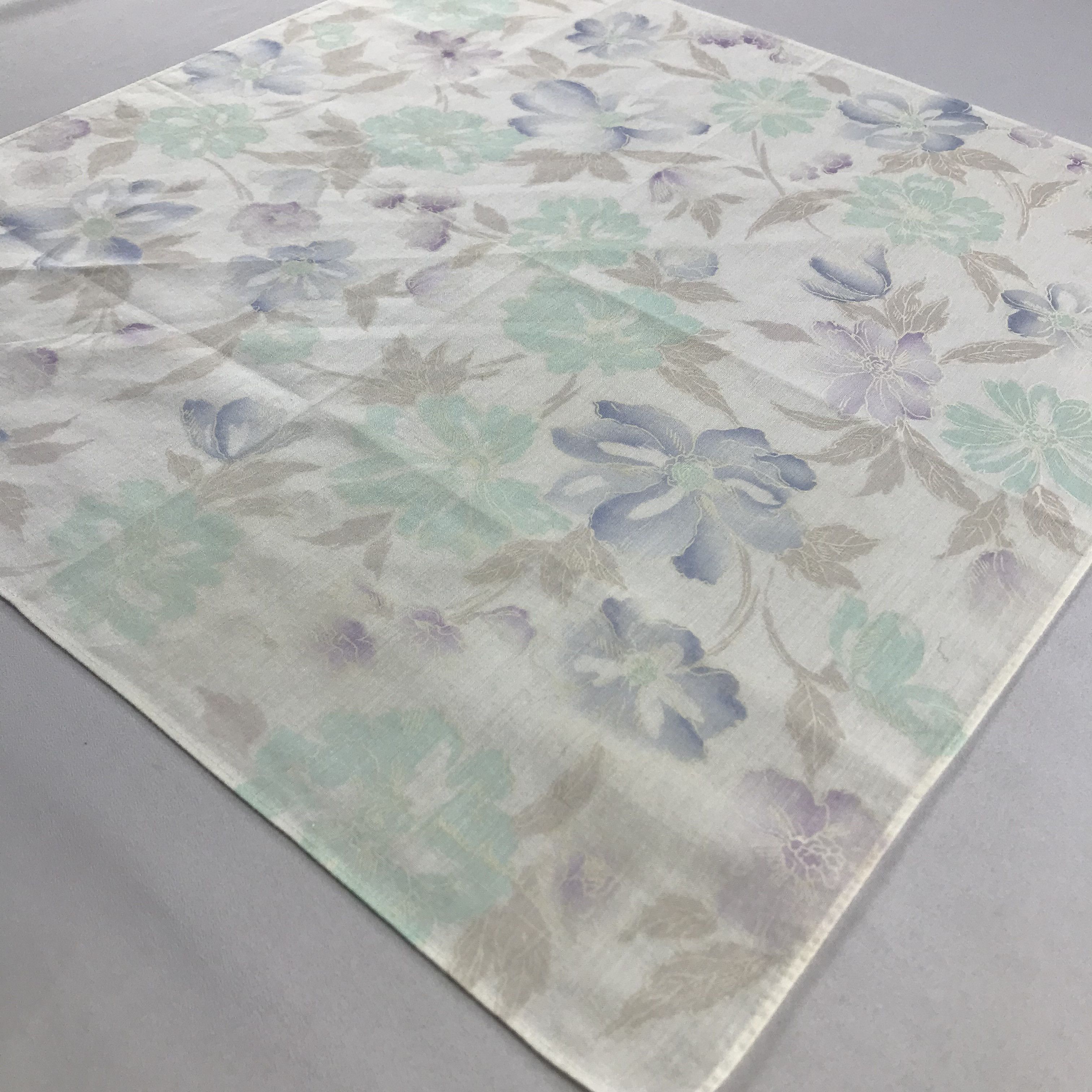 Pierre Balmain Pierre Balmain Handkerchief / Bandana / Neckerchief C692 Size ONE SIZE - 4 Thumbnail