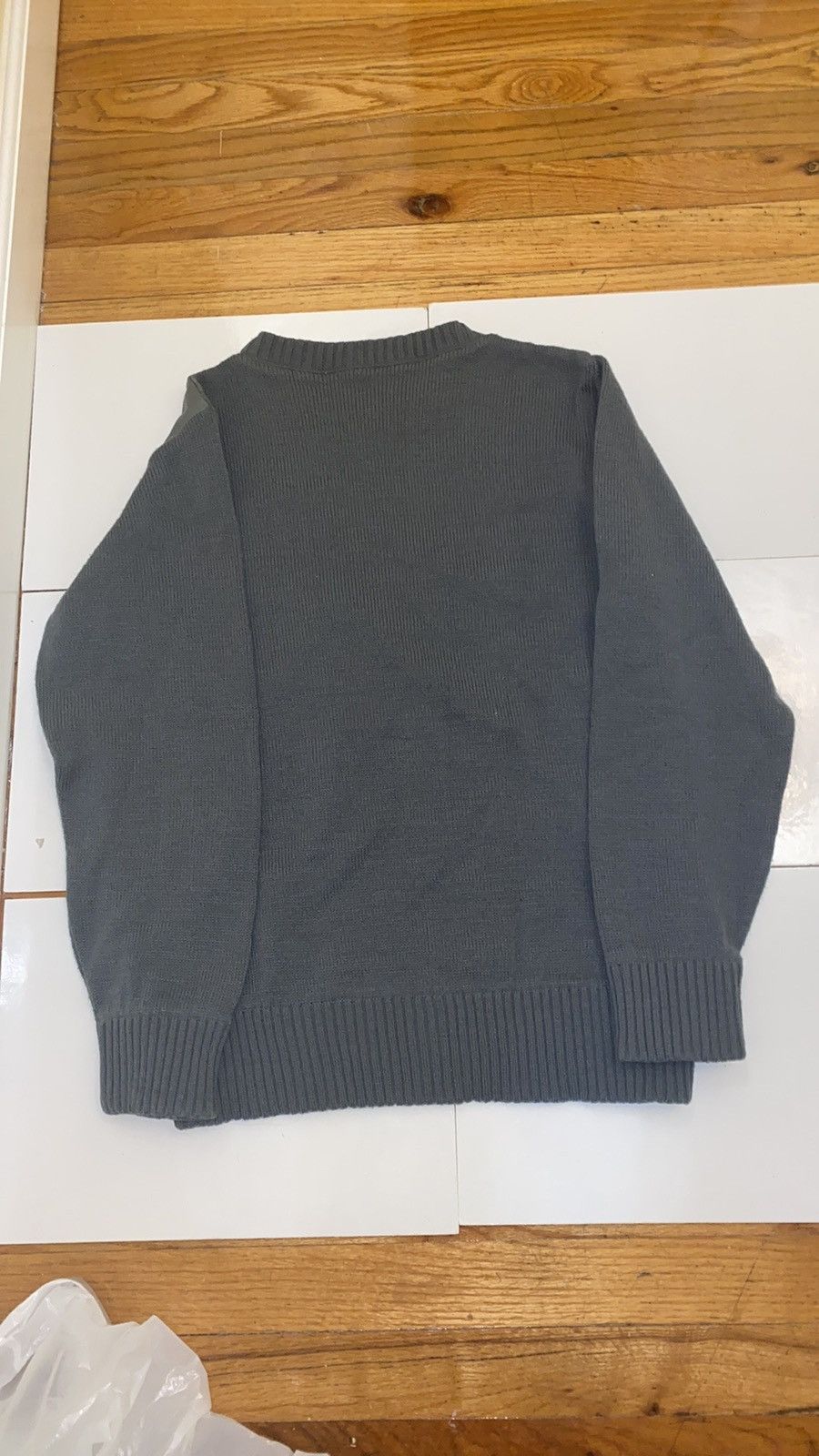 Vintage Vintage Wool and suede/leather Italian sweater. Size Large. Size US L / EU 52-54 / 3 - 3 Thumbnail