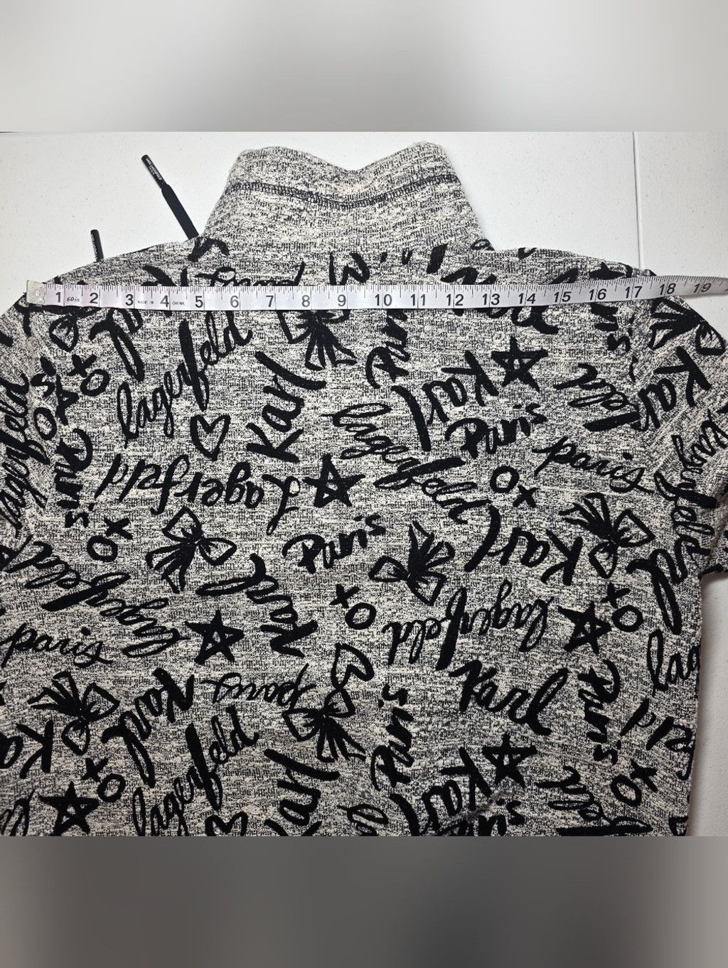 Karl Lagerfeld Karl Lagerfeld Paris Gray Black Logo Graffiti Zip Front Jack Size L / US 10 / IT 46 - 12 Thumbnail
