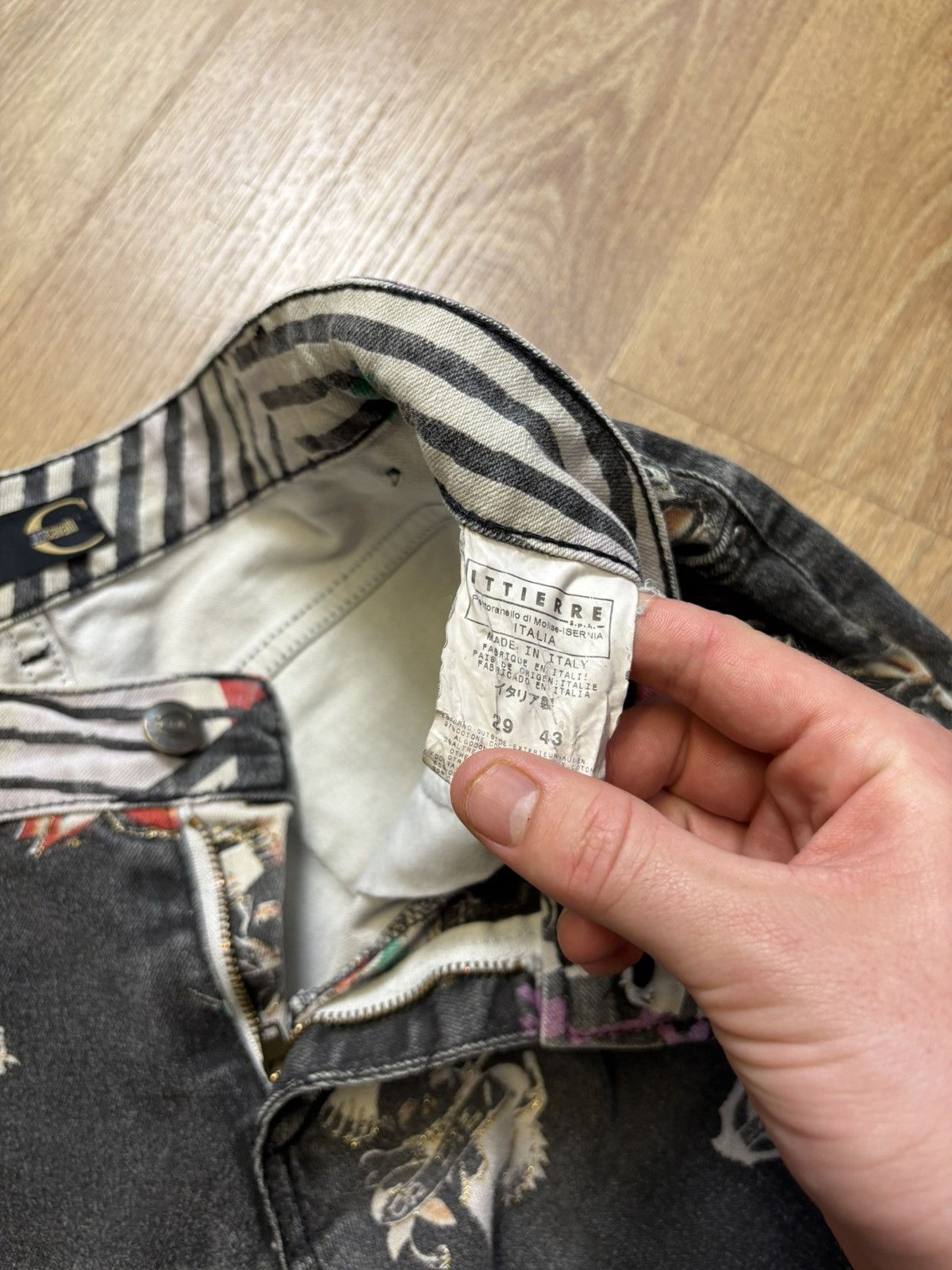 Roberto Cavalli Vintage Roberto Cavalli Painted Denim Jeans (29x29) Size 29" - 7 Thumbnail