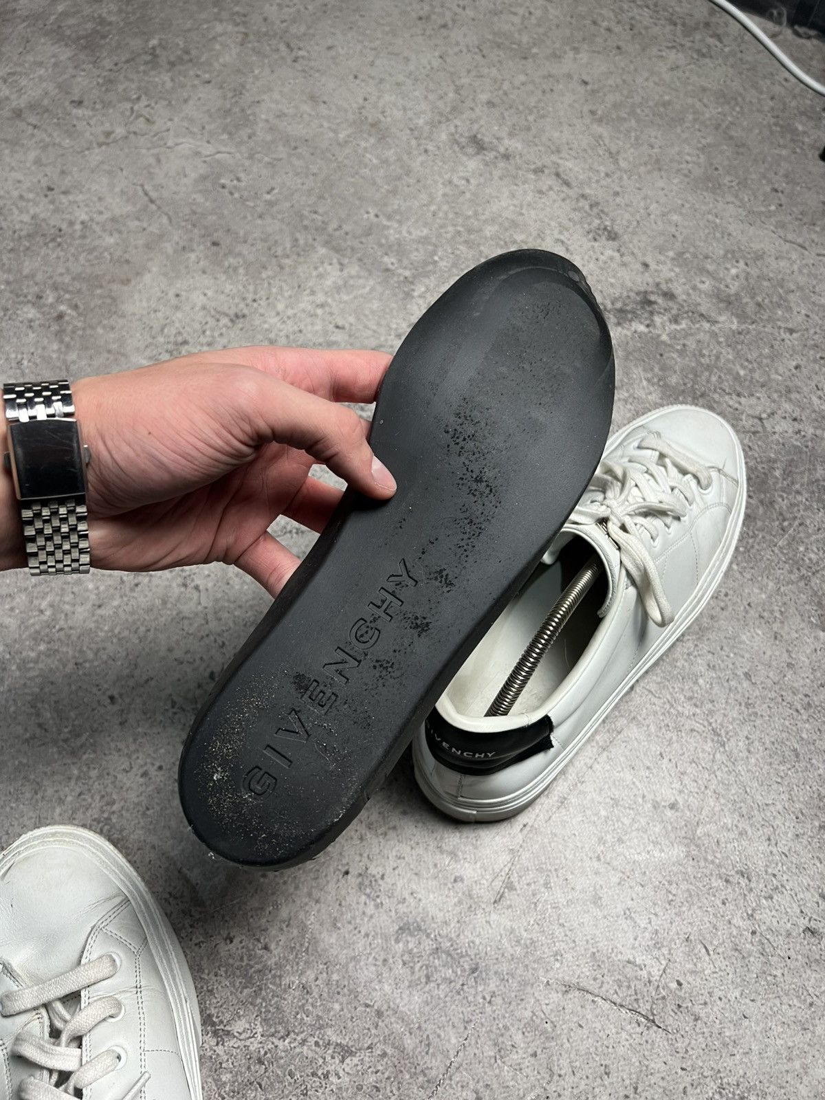 Givenchy Givenchy City Sport Sneakers White/Black Size US 10 / EU 43 - 13 Thumbnail