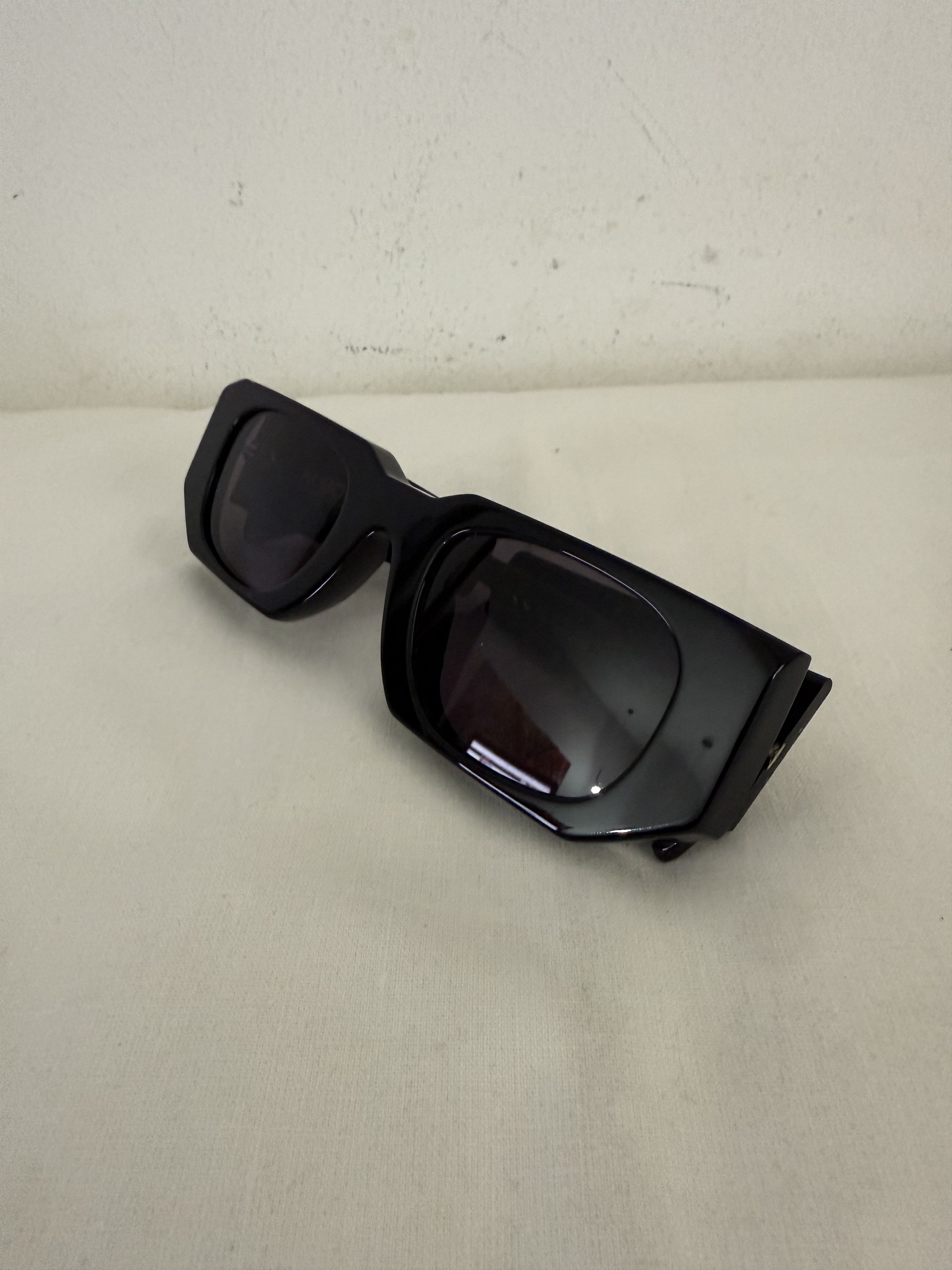 Kuboraum Kuboraum Sunglasses KRSOU8BS0000002Y Size ONE SIZE - 8 Thumbnail