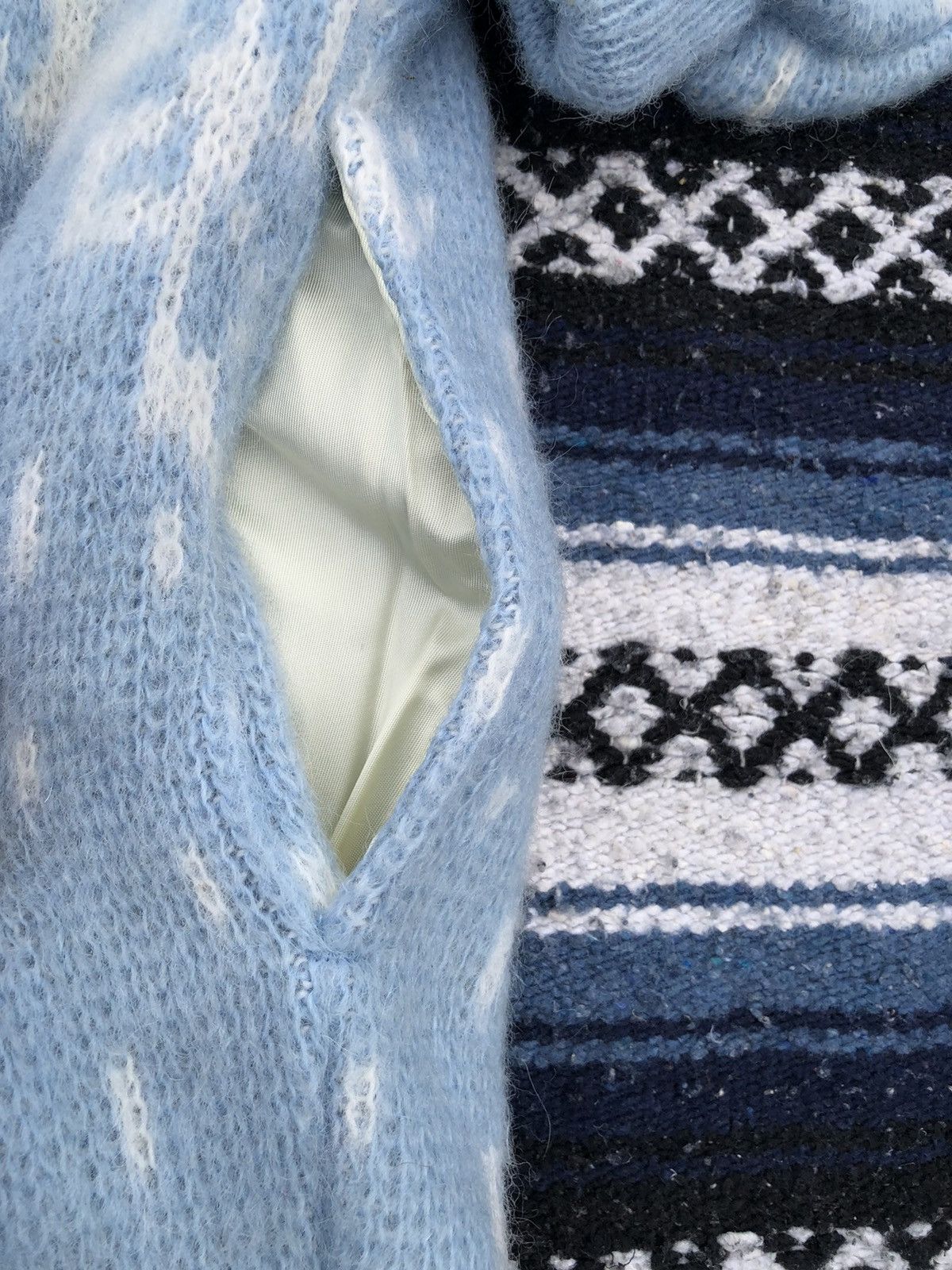 Vintage 90s wool snow cross XL Oversized Cardigan Size US XL / EU 56 / 4 - 6 Thumbnail