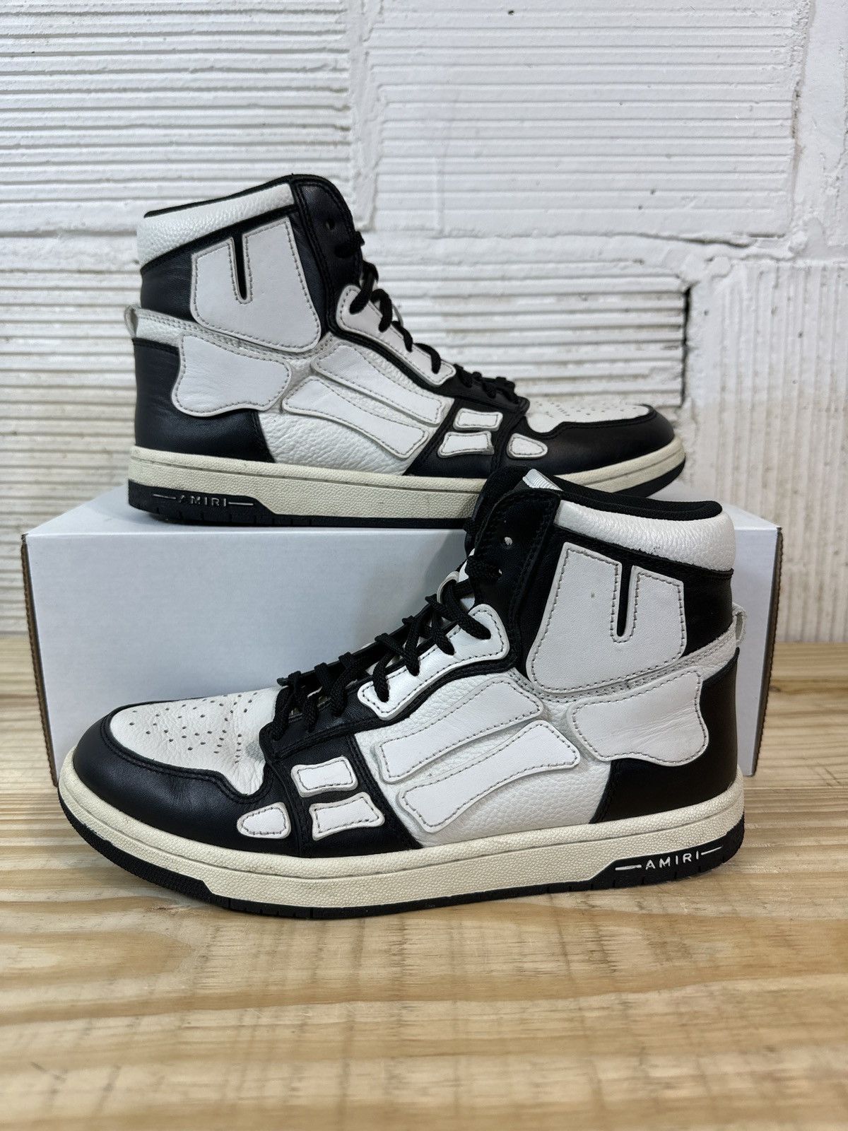 image of Amiri Bone Black White High Top Sneaker Size 9, Men's