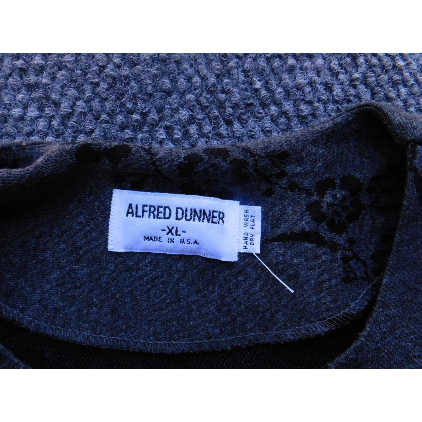 Vintage VINTAGE Alfred Dunner Cardigan Womens XL Gray Black Floral Velvet Burnout Crewneck Long Sleeve USA Size XL / US 12-14 / IT 48-50 - 5 Thumbnail
