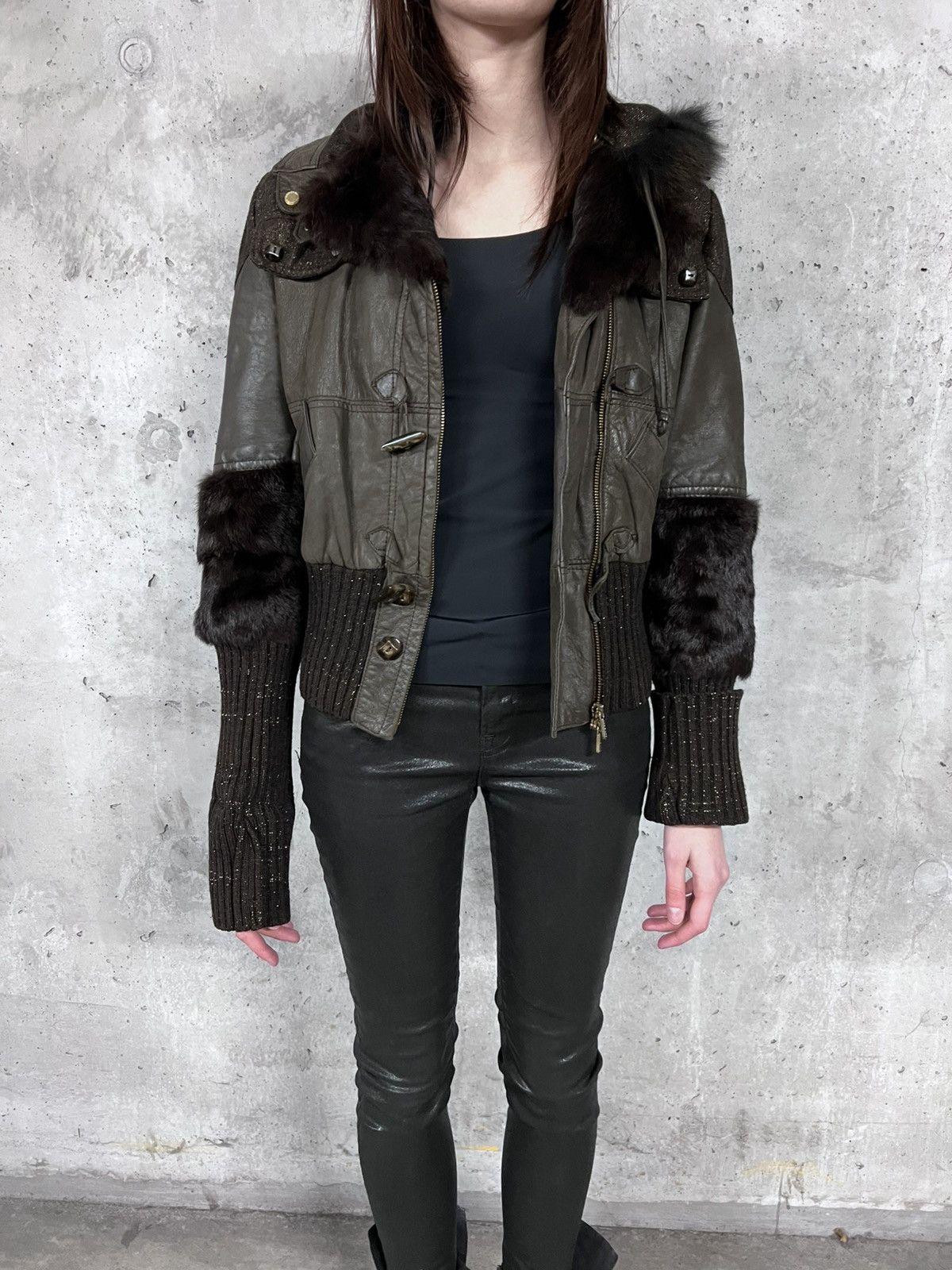 If Six Was Nine Made in Italy Genuine Leather Faux Fur Hood Vintage Jacket Size M / US 6-8 / IT 42-44 - 2 Thumbnail