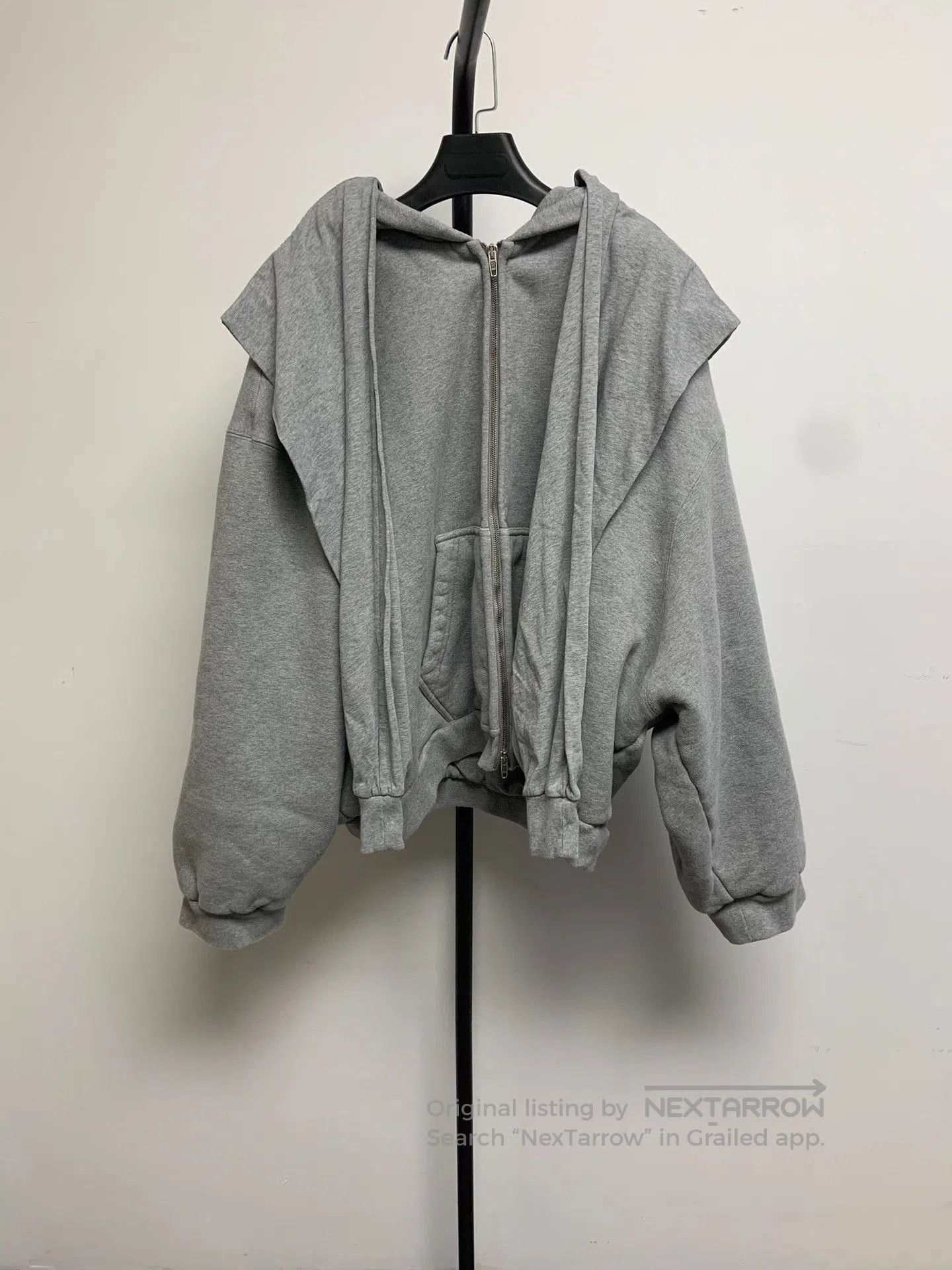 Balenciaga Balenciaga Runway Four-Sleeve Zip Hoodie. Size US L / EU 52-54 / 3 - 1 Thumbnail