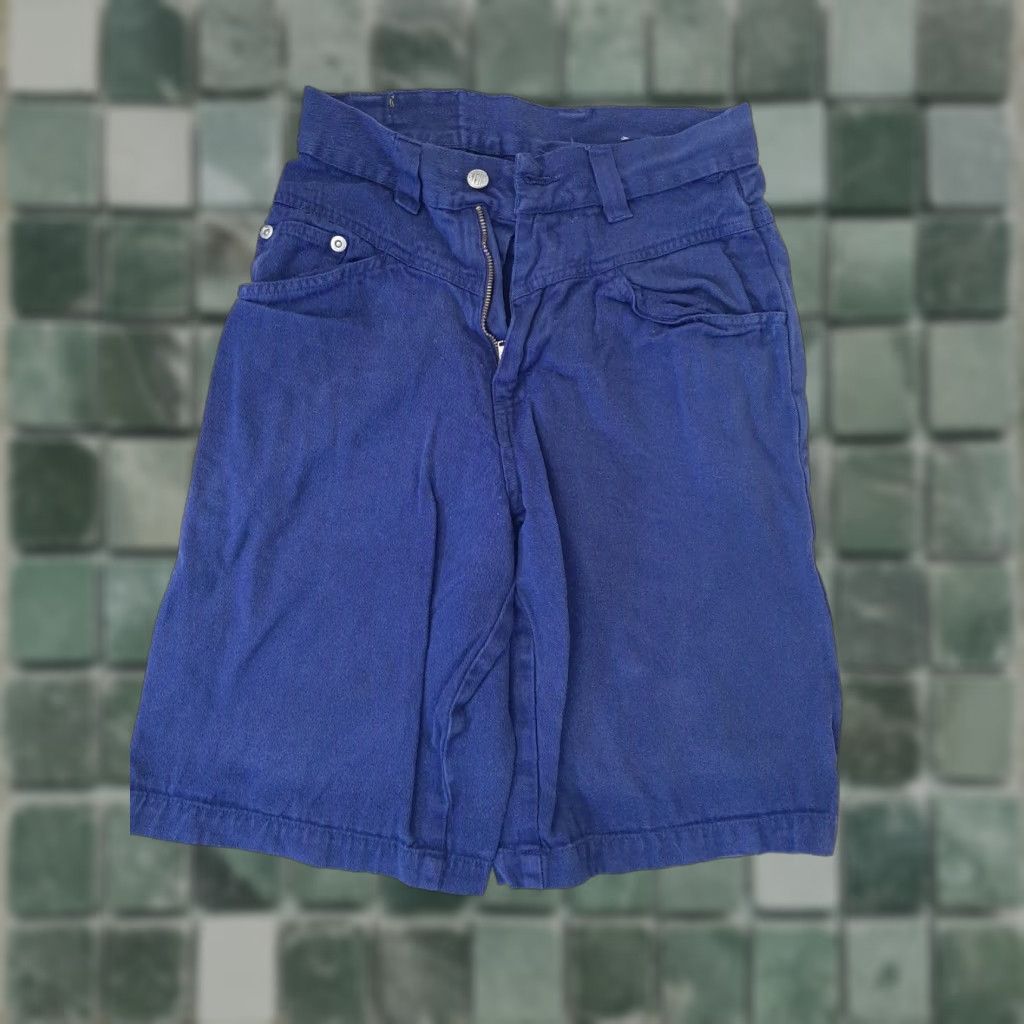 Vintage VINTAGE Gitano Women's Shorts Navy Blue Ease Off Size 8 Women Cargo Pocket Knee Length Zipper Closure Cotton Blend Casual Size 30" / US 8 / IT 44 - 1 Thumbnail
