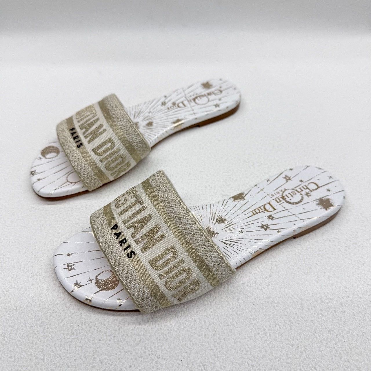 Dior Dior White Sandals us_5 Women Size US 5 / IT 35 - 1 Thumbnail