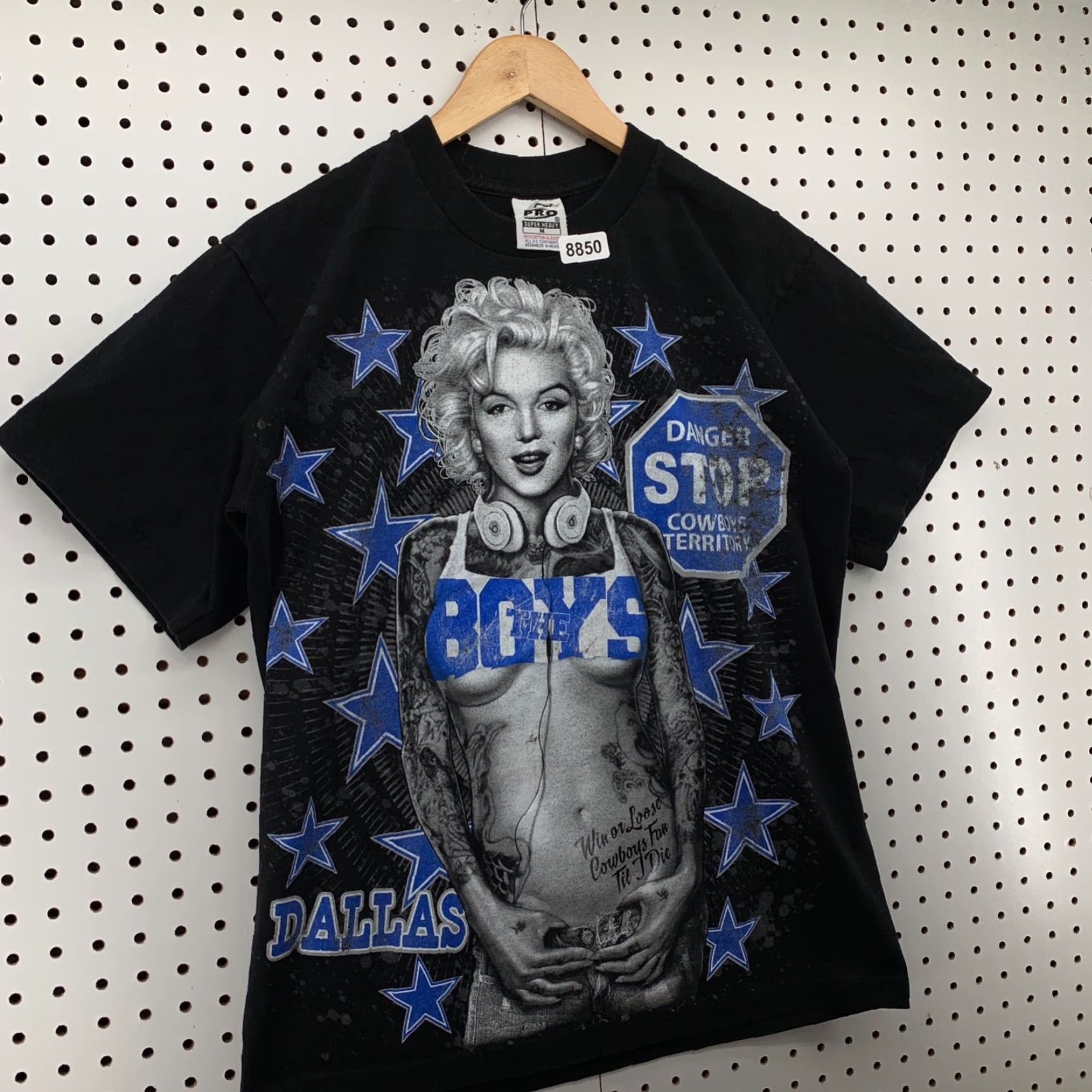 Vintage VINTAGE 5 Pro Marilyn Monroe Music T-Shirt Mens Medium Black Short Sleeve Crew Neck Size US M / EU 48-50 / 2 - 3 Thumbnail