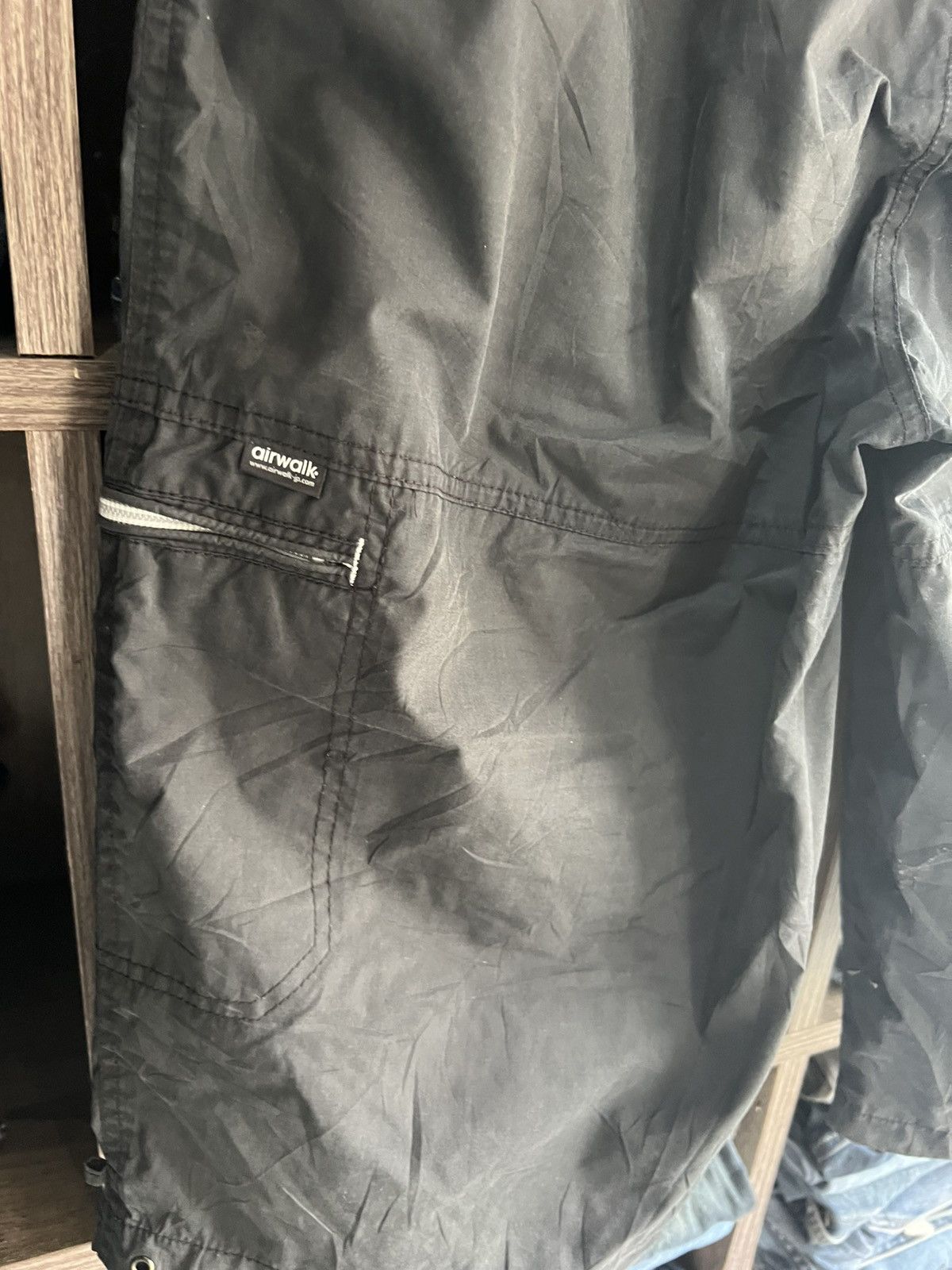 Airwalk 🔥Airwalk Short Cargo Pant Size US 34 / EU 50 - 12 Thumbnail