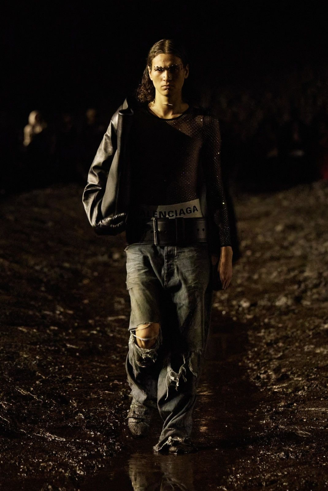 Balenciaga *RARE* Balenciaga SS23 Mud Oil Spilled Denim Baggy Version Size US 36 / EU 52 - 2 Thumbnail