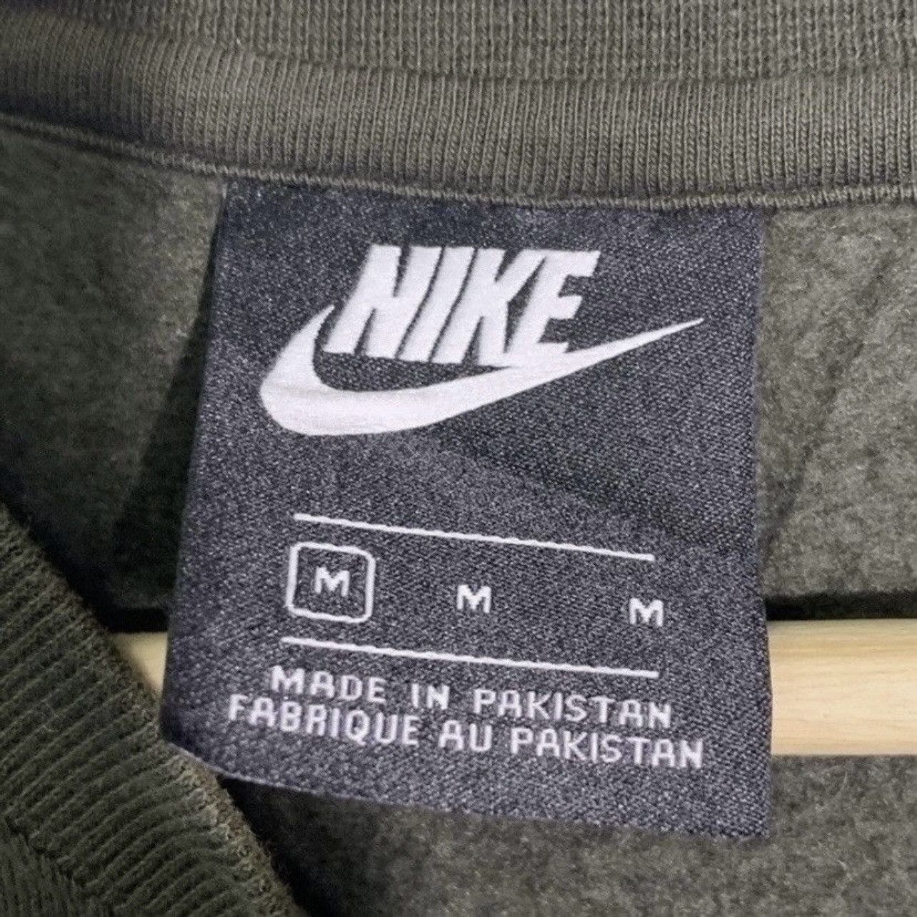 Nike nike vintage sweatshirt small logo Size US M / EU 48-50 / 2 - 3 Thumbnail