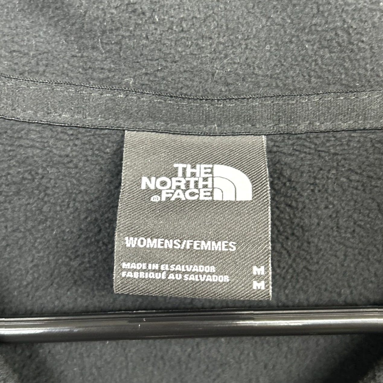 The North Face The North Face Womens Sweater Black 1/4 Zip Lightweight Super Soft Medium Size M / US 6-8 / IT 42-44 - 4 Thumbnail