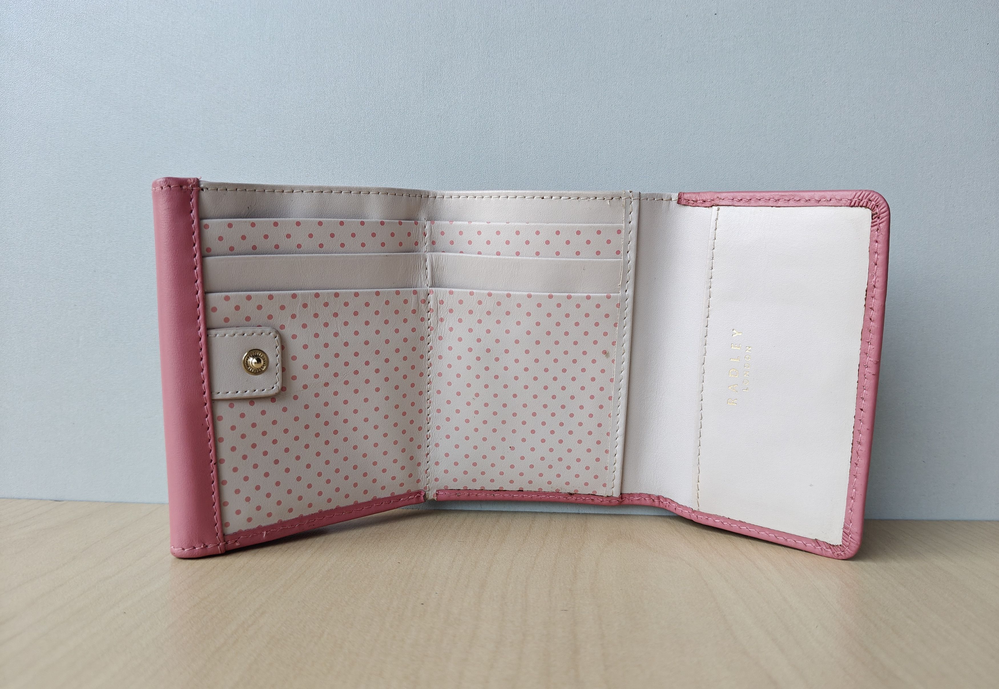 Other Radley London Heritage Logo Wallet Free Shipping T/7011 Size ONE SIZE - 6 Thumbnail