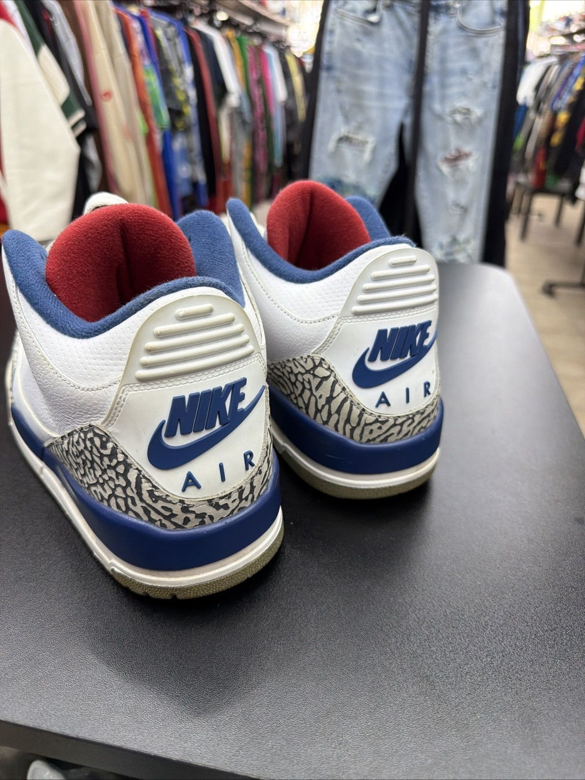 Jordan Brand Nike Air Jordan 3 Retro True Blue White Blue Red 2016 9.5 Size US 10 / EU 43 - 8 Thumbnail
