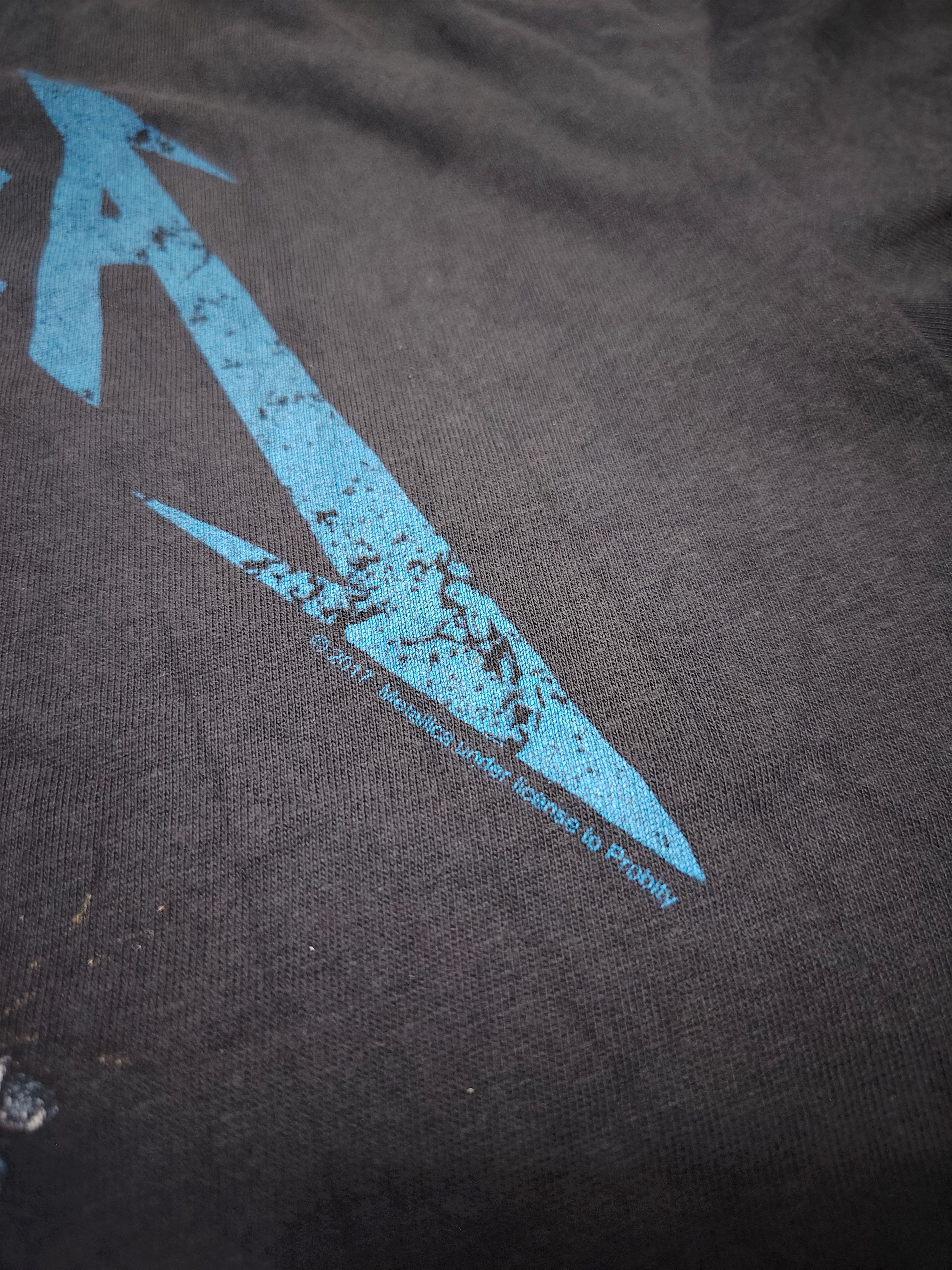 Divided × H&M × Metallica Distressed Thrashed Metallica Pushead Tee Size US L / EU 52-54 / 3 - 4 Thumbnail