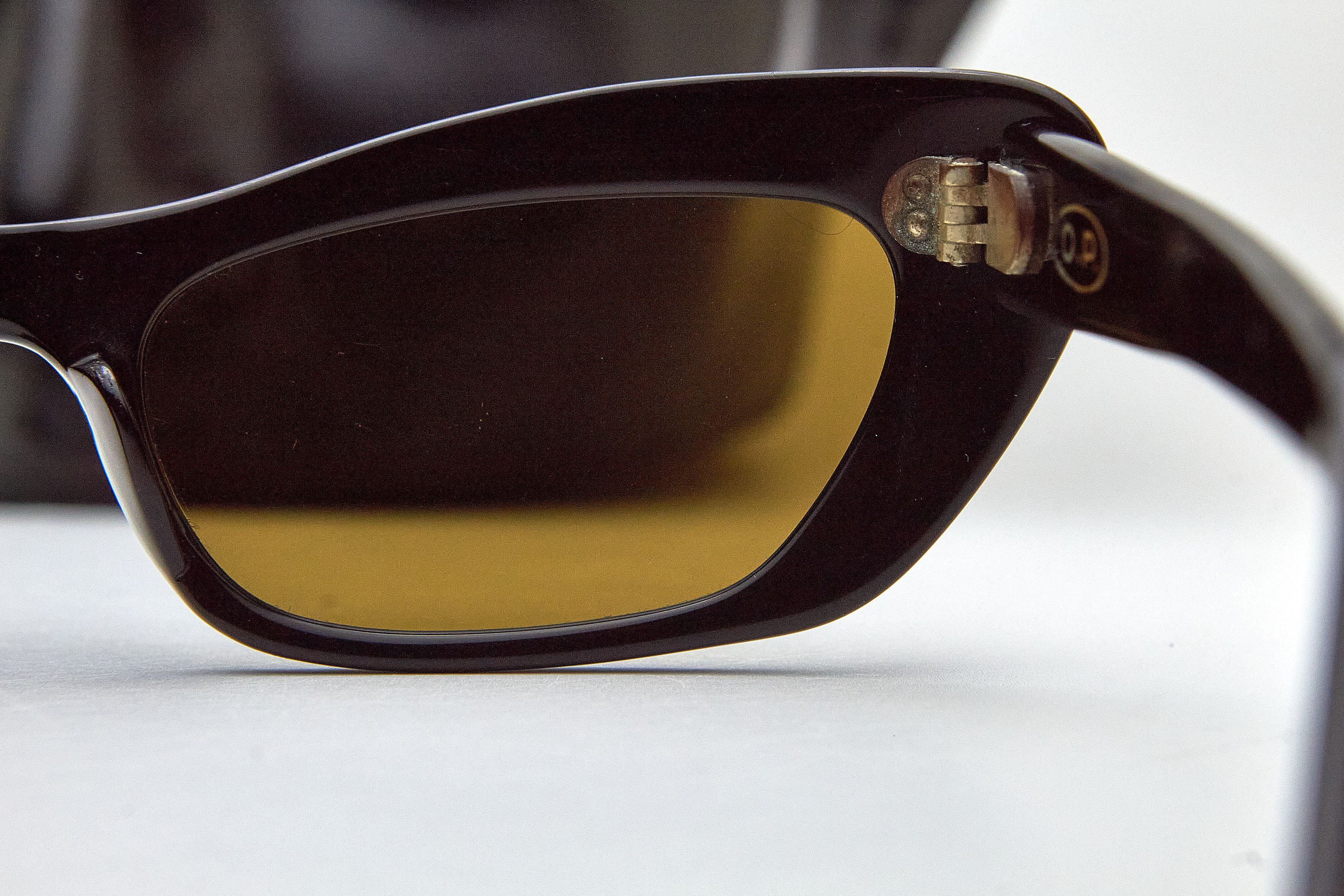 Vintage black chunky sunglasses OP vintage specs retro 60s Size ONE SIZE - 9 Thumbnail