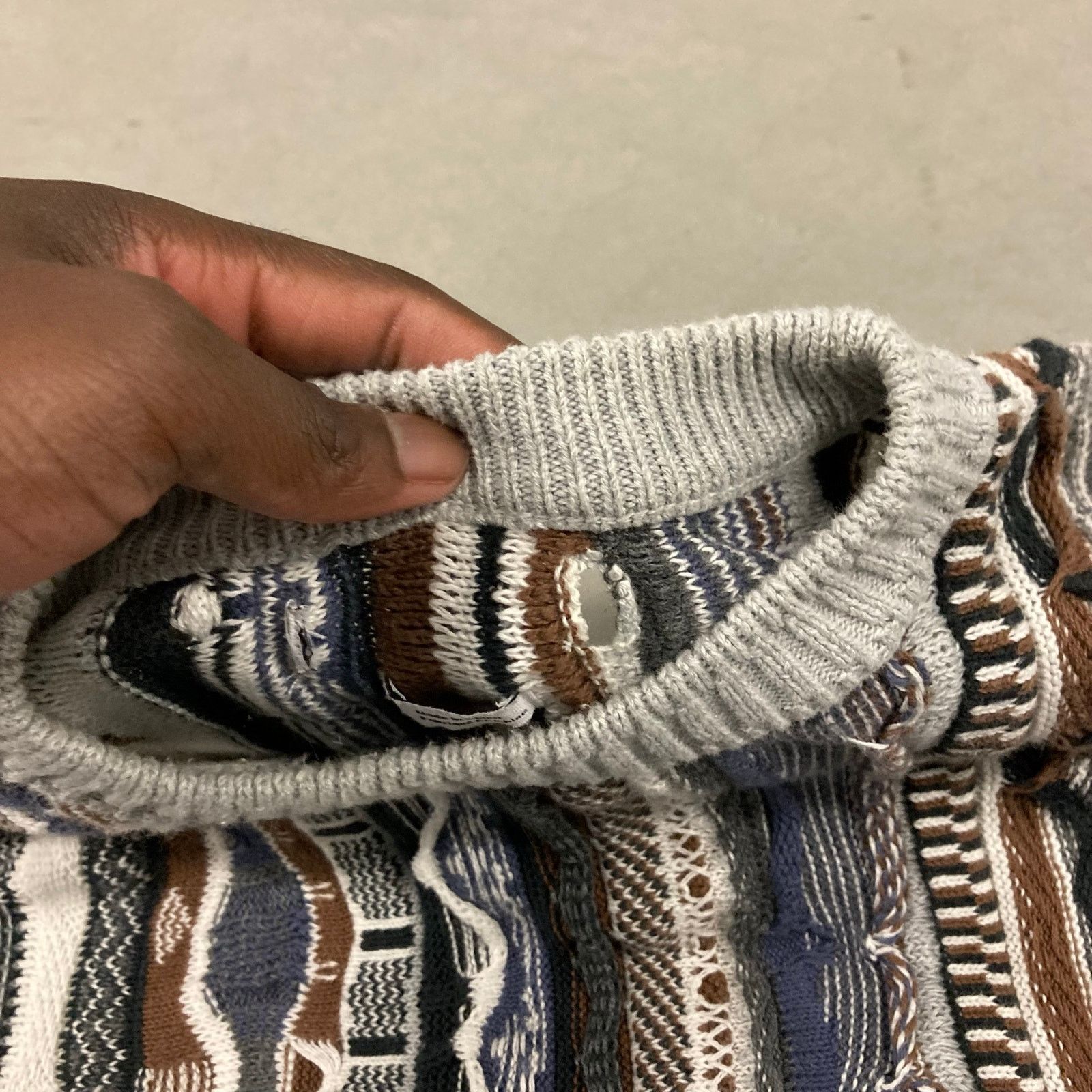Vintage Y2K coogi style patterned sweater Size US S / EU 44-46 / 1 - 4 Thumbnail