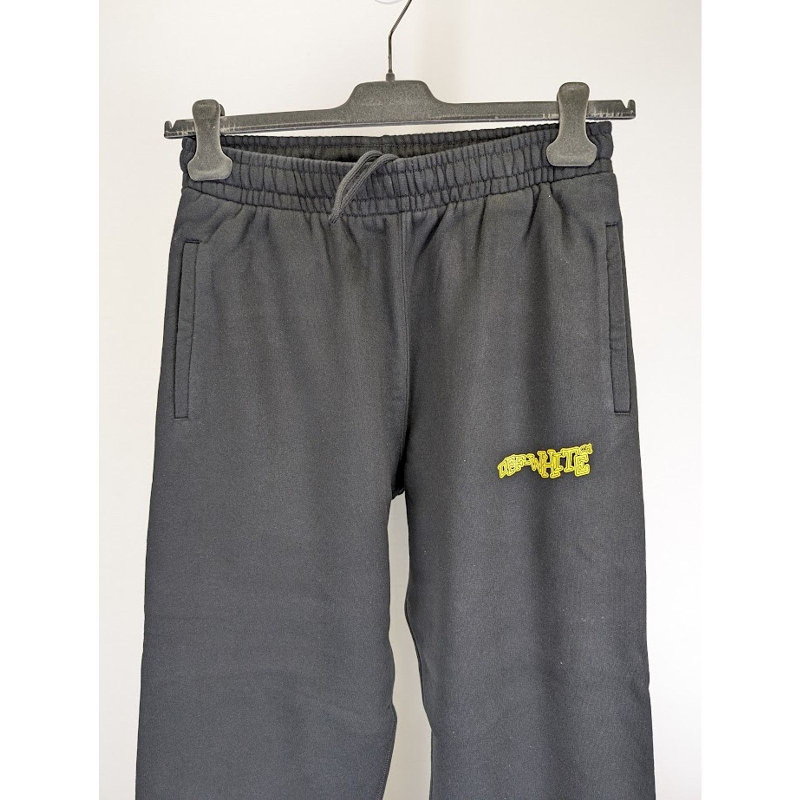 Off-White o1rshd1 Crystal Wiz Slim Sweatpant & Jogger in Black/Yellow Size US 36 / EU 52 - 4 Thumbnail